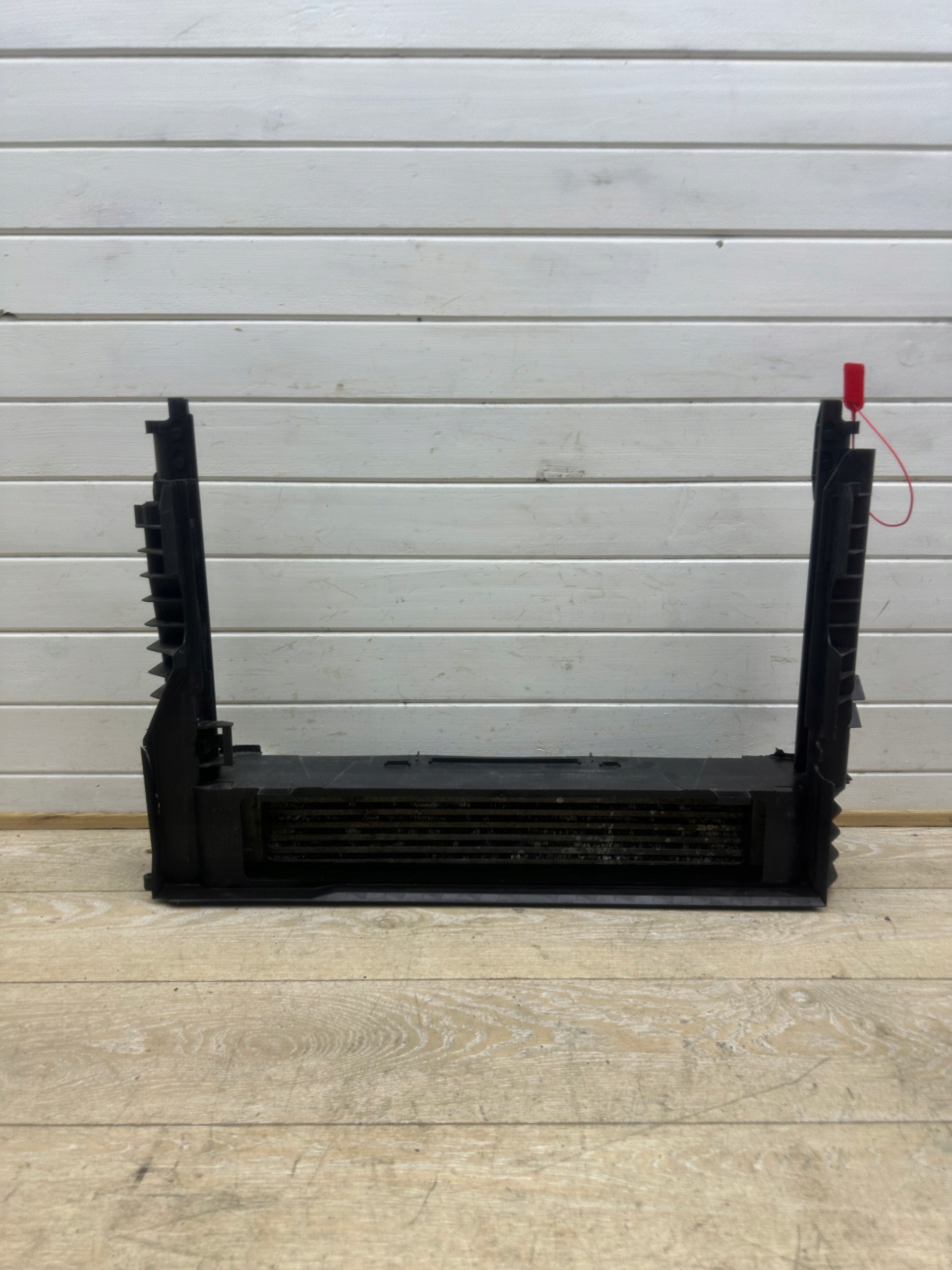 BMW E60 3.0D Intercooler 7787446 et Plastique