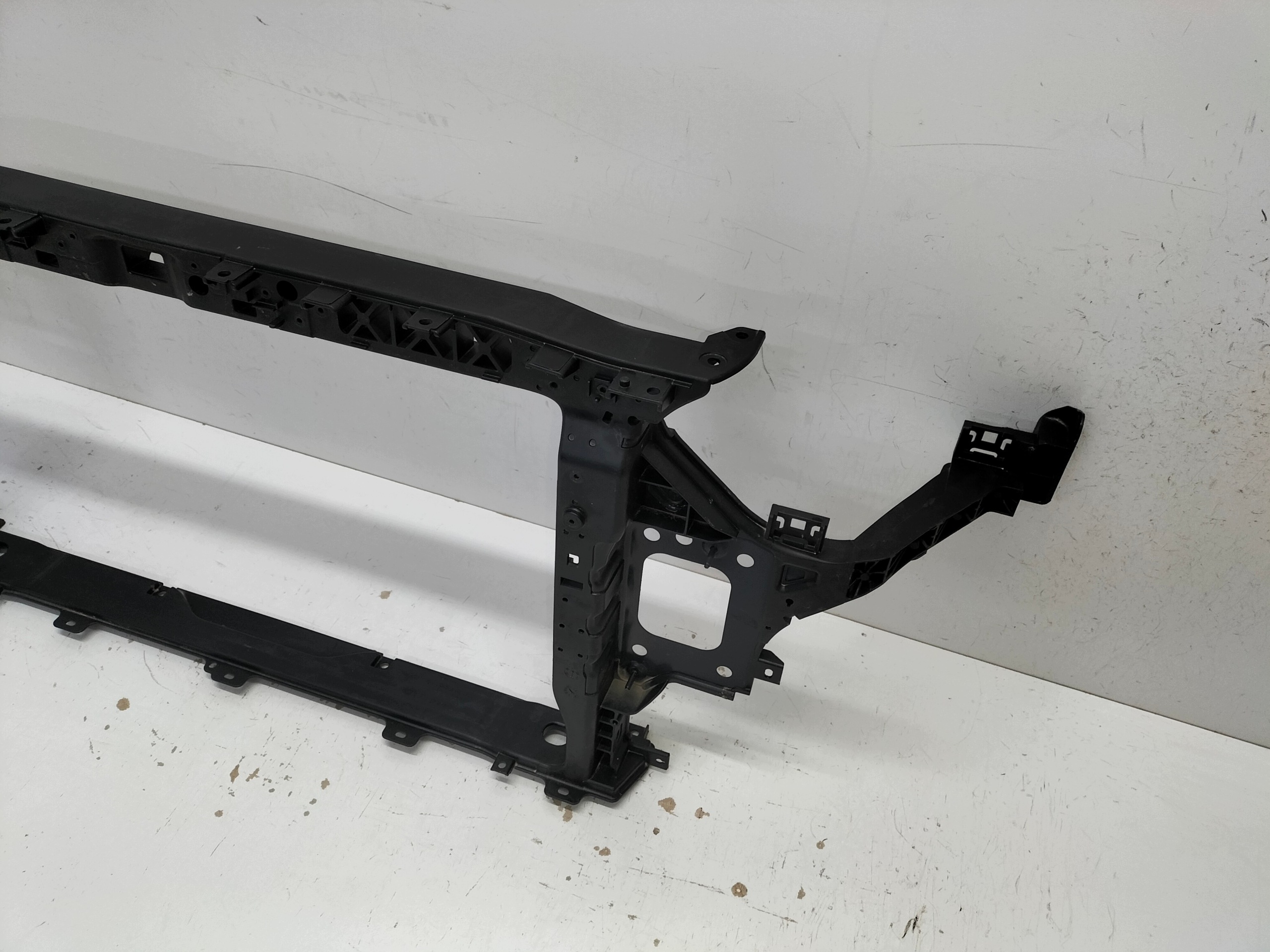 support panel for radiators pillar iron front KIA CEED III 18 niezakuty patrz numer