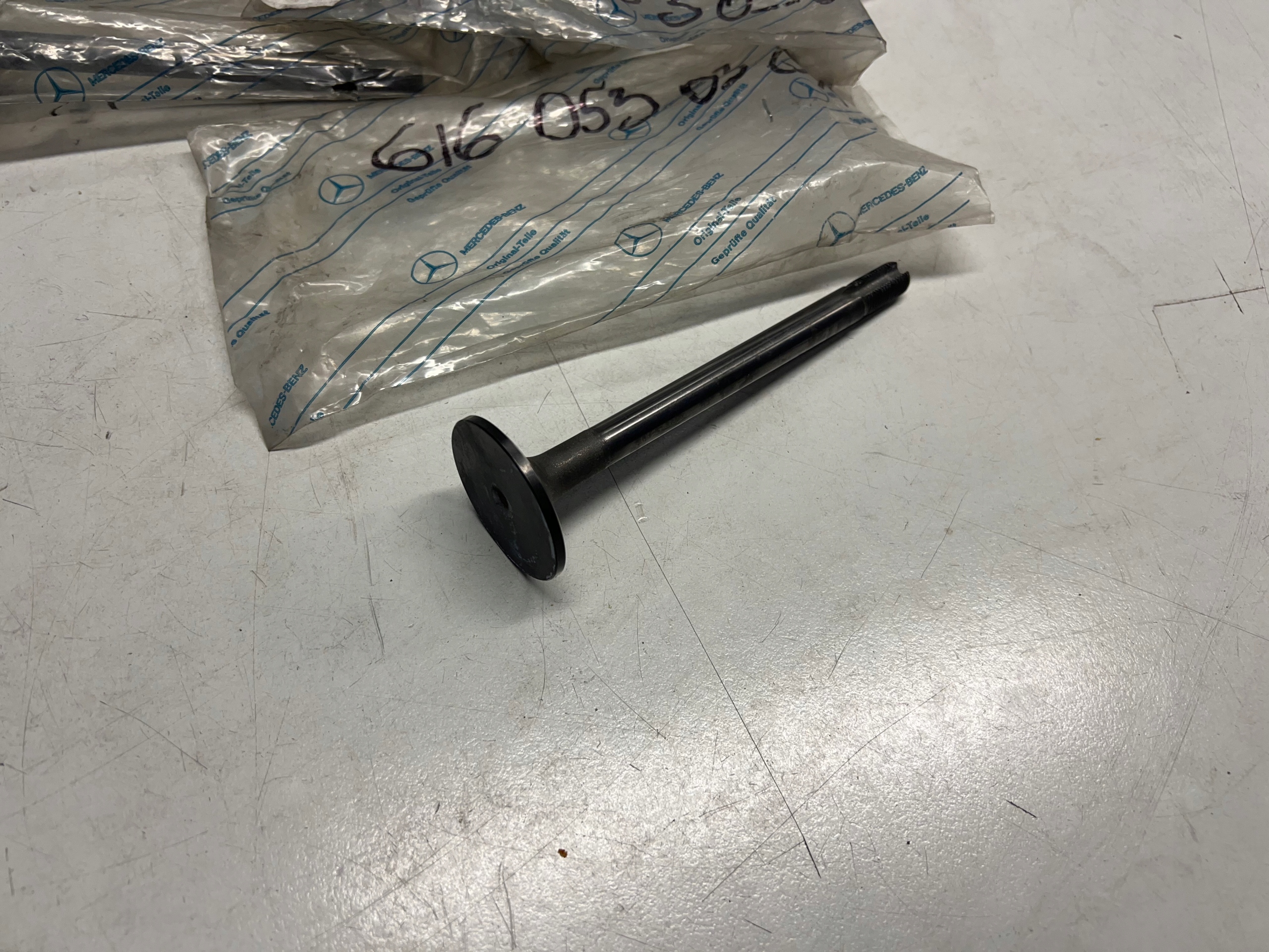 6160530301 - MERCEDES OM616 617 ВСАСЫВАЮЩИЙ КЛАПАН ORIG FVAT