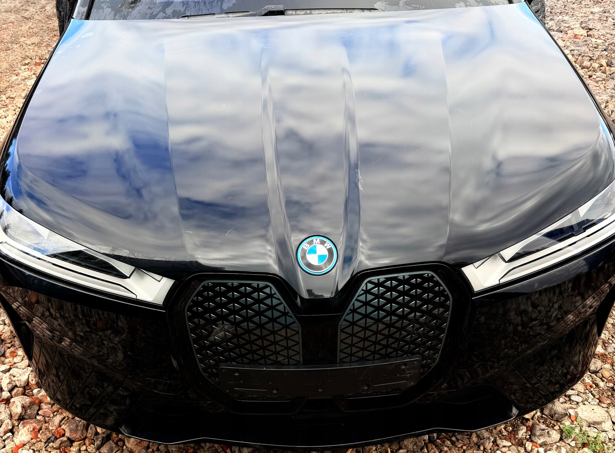 complete front bonnet bumper support panel for radiators lights BMW iX I20 LAK: 475 (21-25)