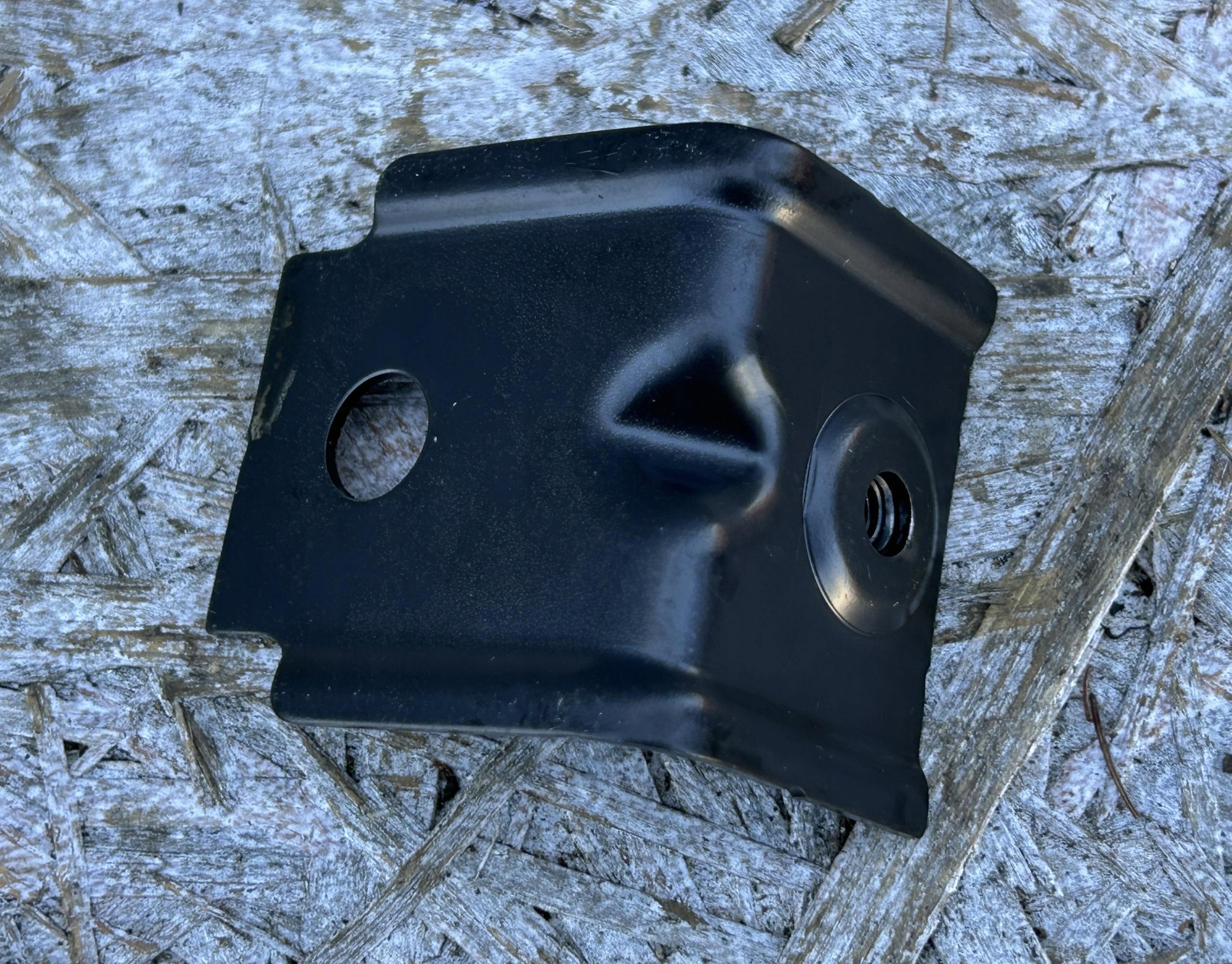 Poignée Support plaque Aile Avant VW PASSAT B8 3G0809471