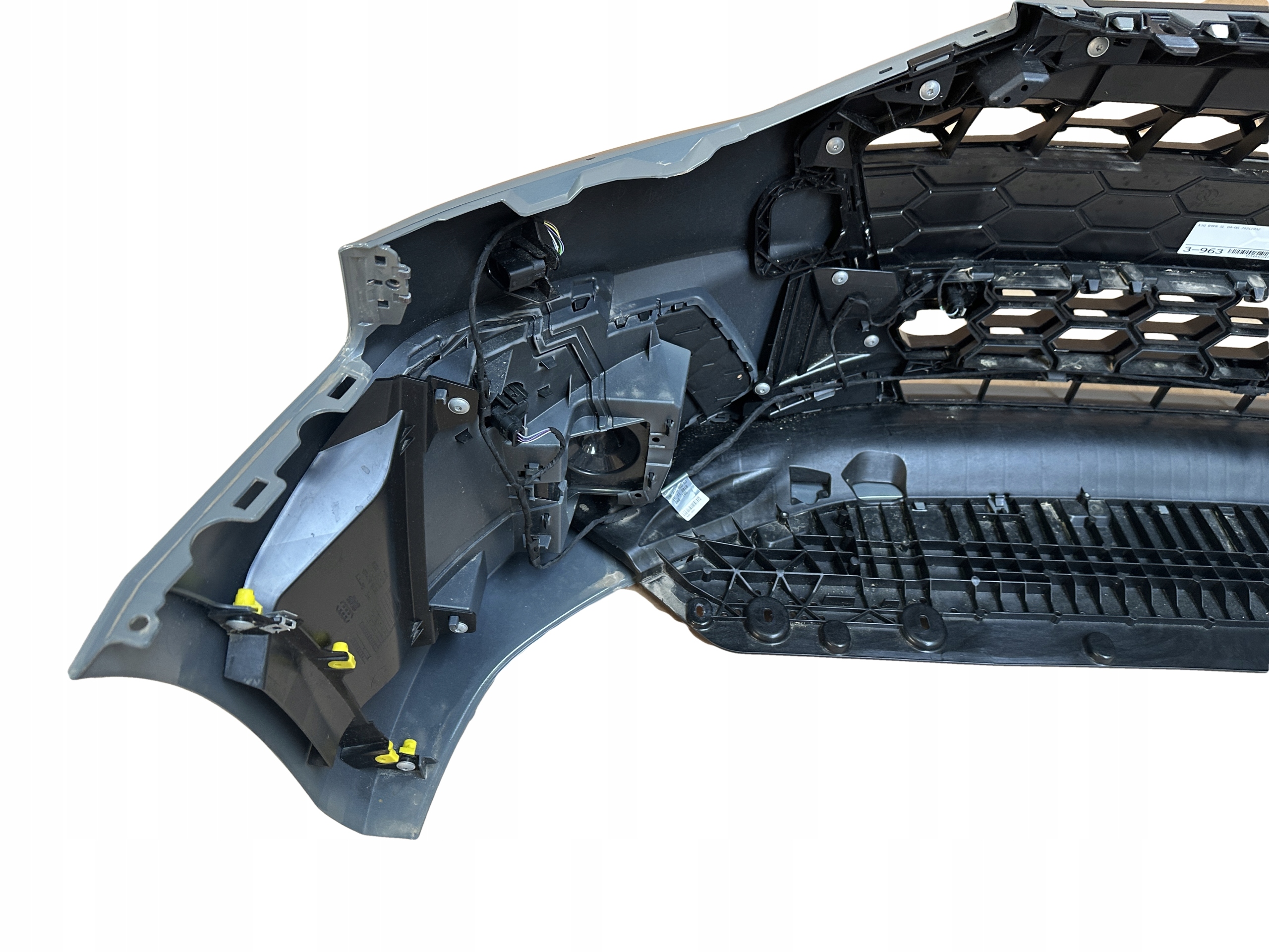 AUDI A4 8W B9 LIFT SLINE Paraurti Anteriore LX7B