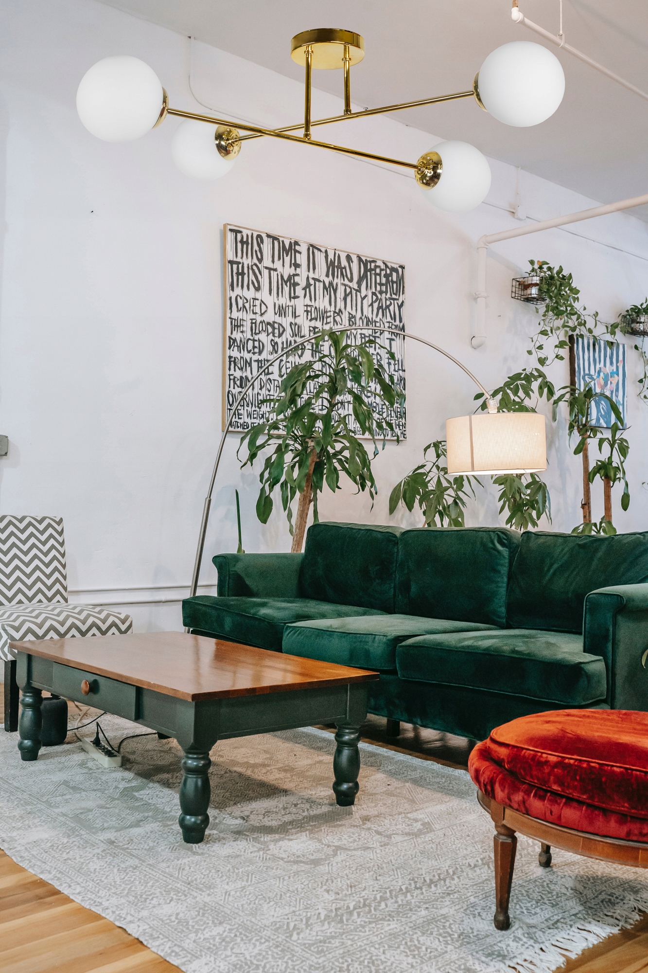 LAMPA WISZĄCA SUFITOWA ŻYRANDOL ZŁOTA KULE LED Marka Glimex