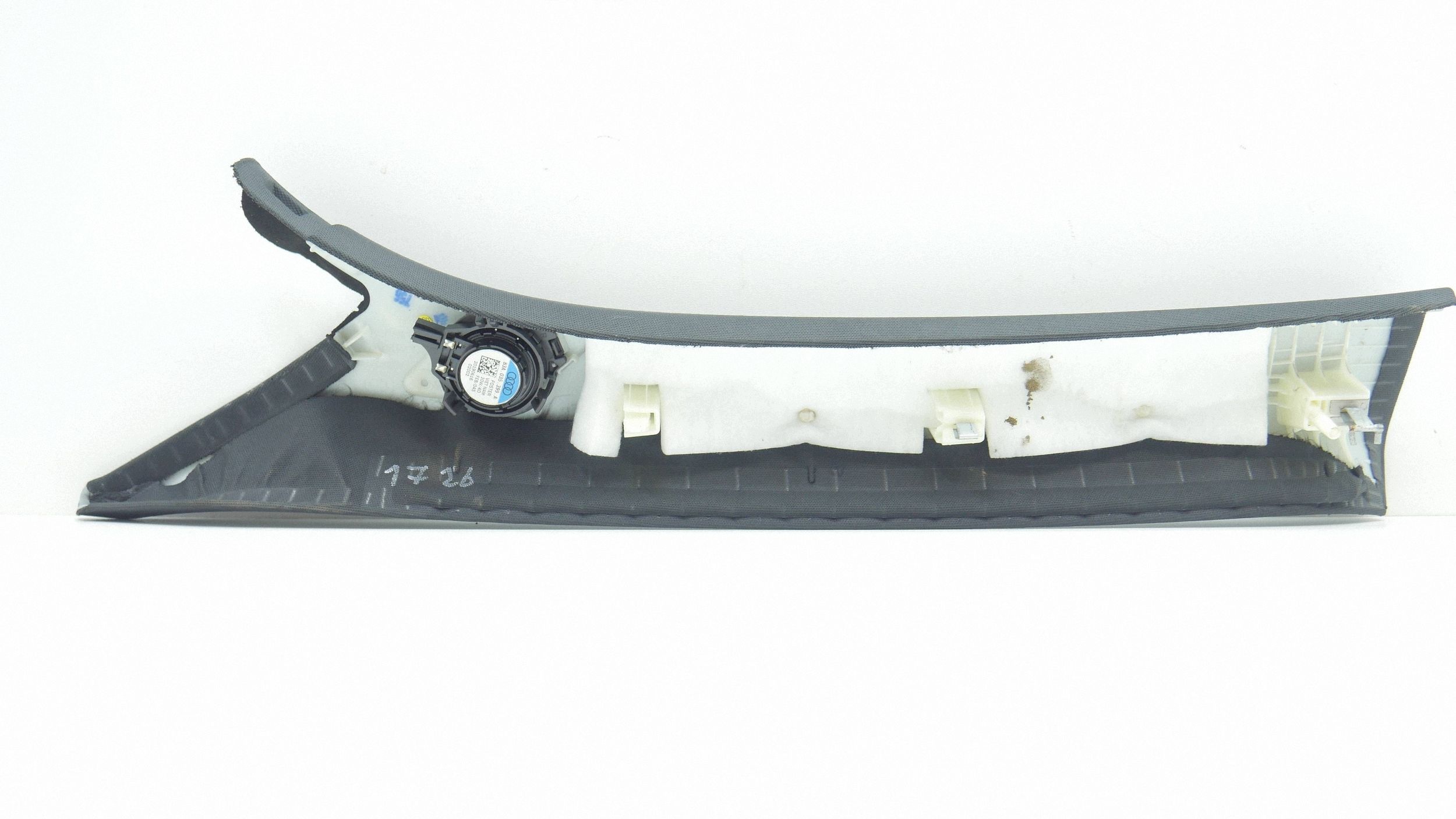 cover SLUPKA right black AUDI Q3 83A 83A867234A