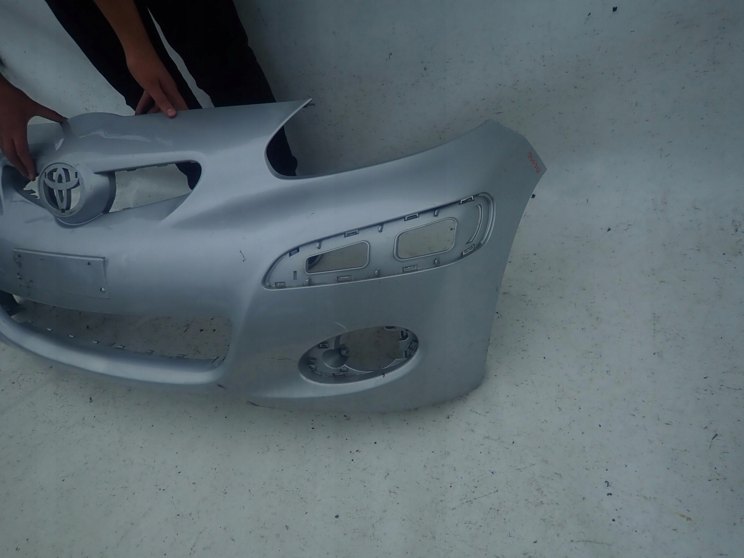 TOYOTA AYGO and 1 LIFT 08-12 bumper front front