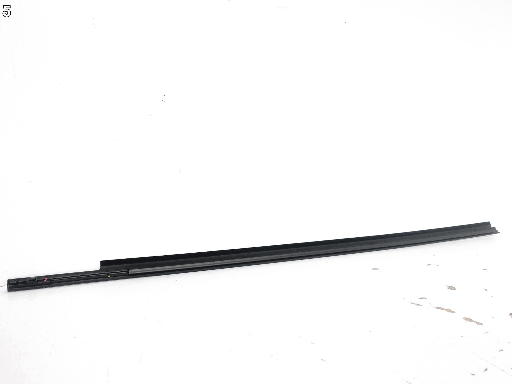TOYOTA YARIS IV XP210 19- moulding dust windows door front left ORG