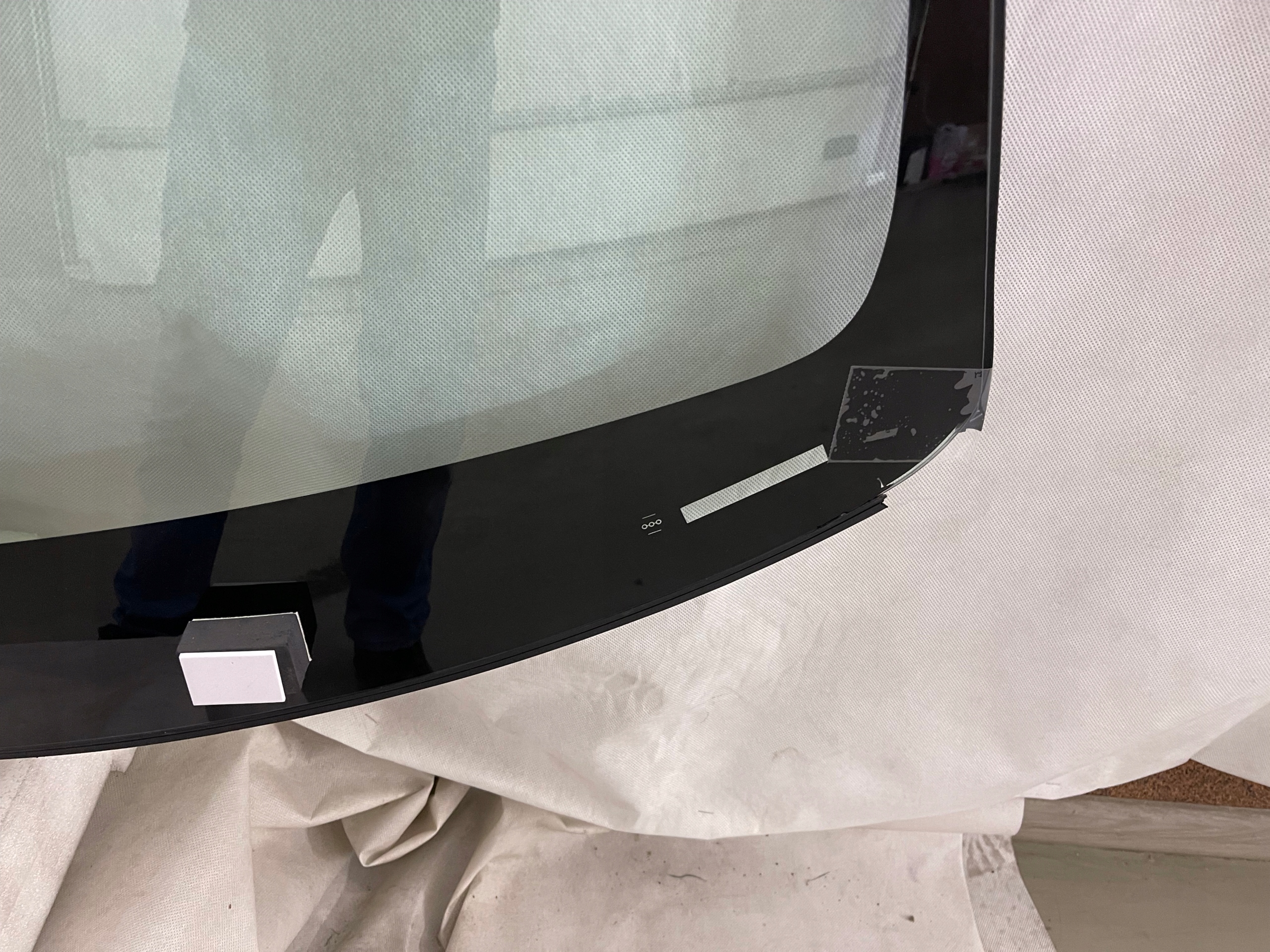 ALFA ROMEO GIULIA SZYBA PRZEDNIA SENSOR KAM 2016- Producent części XYG