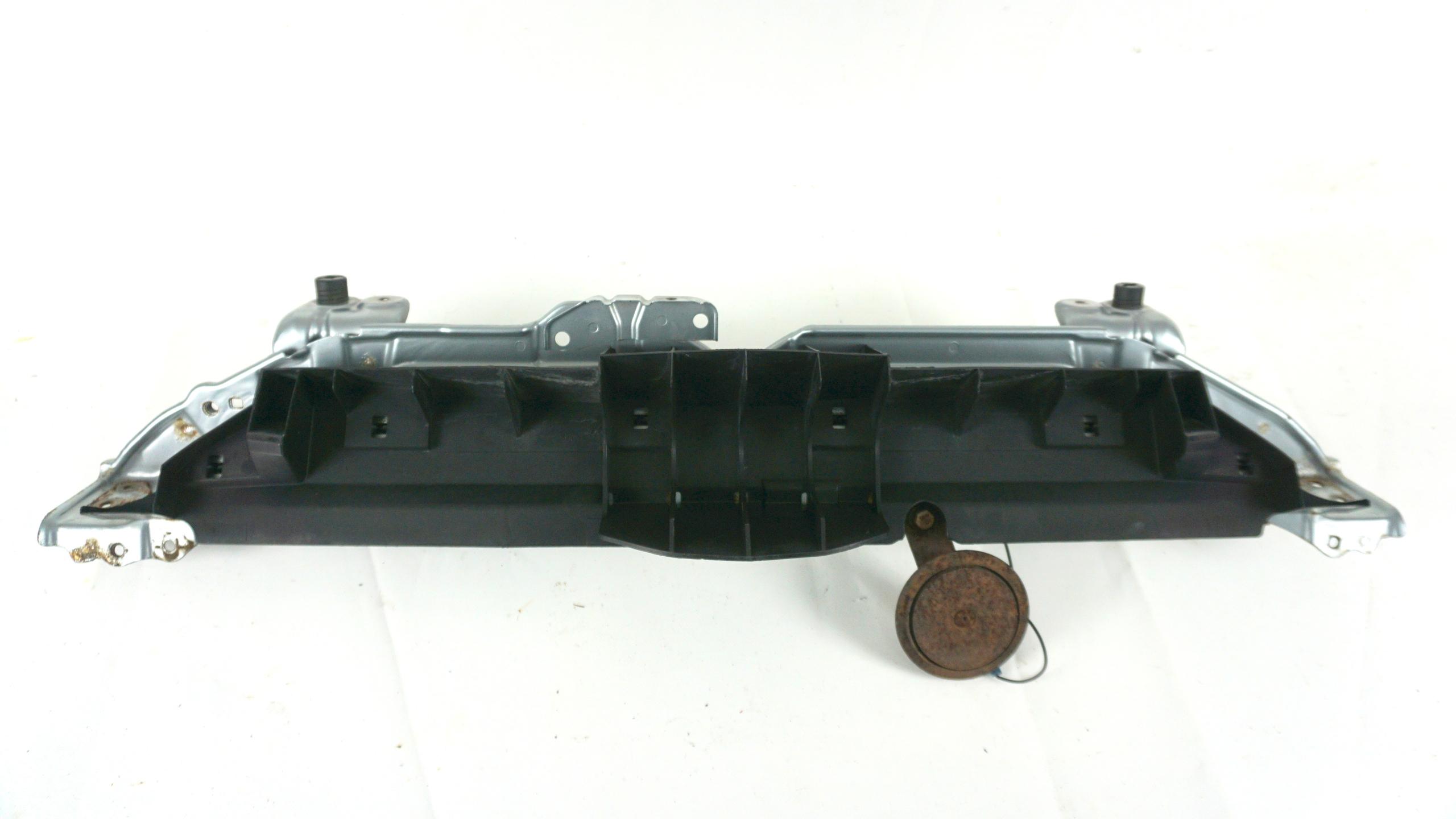 support panel for radiators pillar iron upper front TOYOTA YARIS II 2 06-11 2006