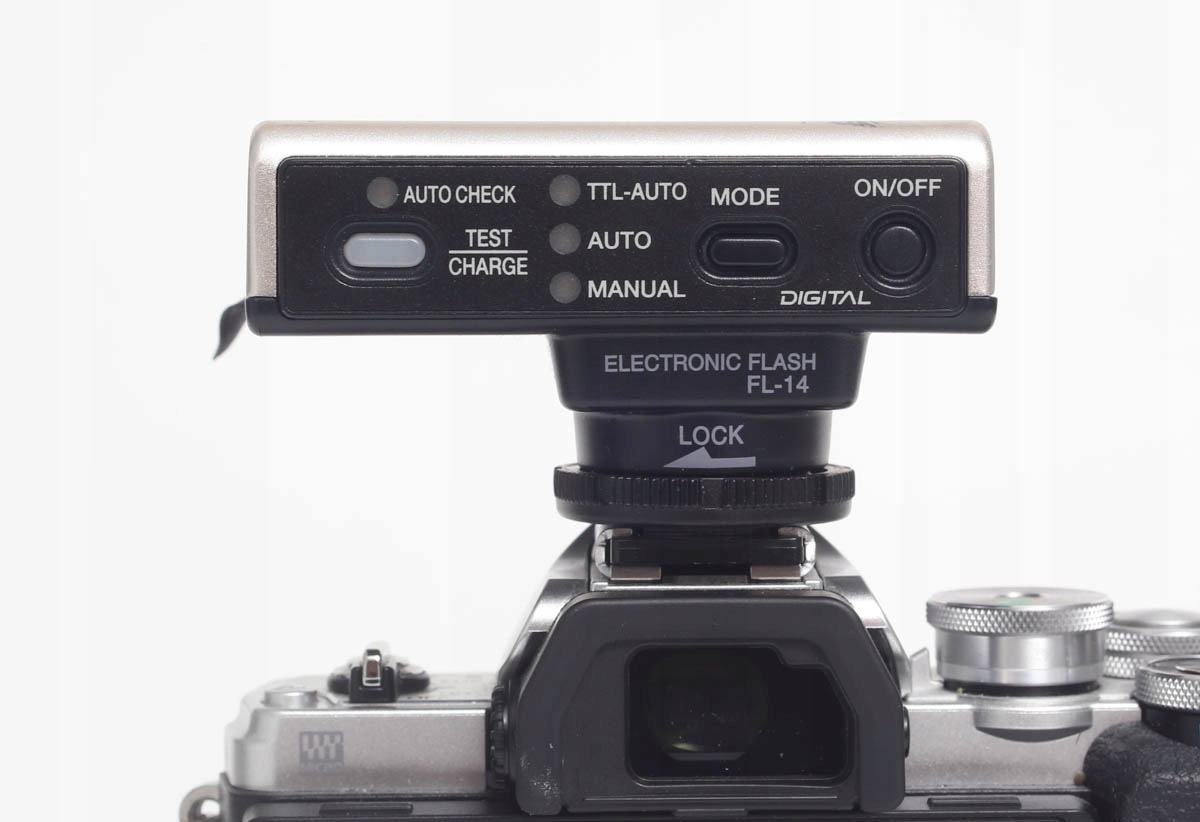 Lampa błyskowa Olympus FL-14 Marka Olympus