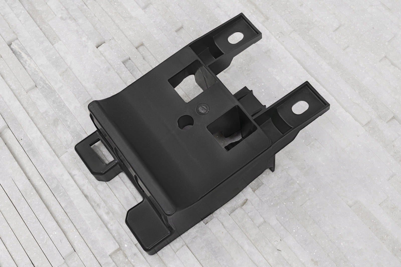 JEEP GRAND CHEROKEE IV WK2 2010-2021 MOCOWANIE ATRAPY CHŁODNICY 5182391AB EAN (GTIN) 5905226116137