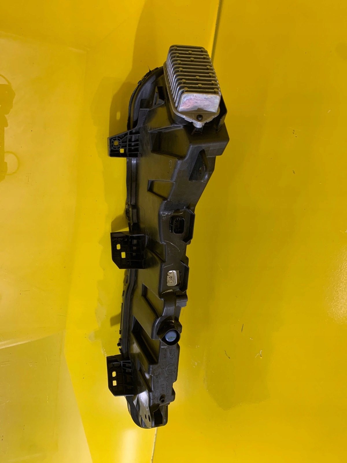 BMW XM G09 light left front Led DRL 9880471