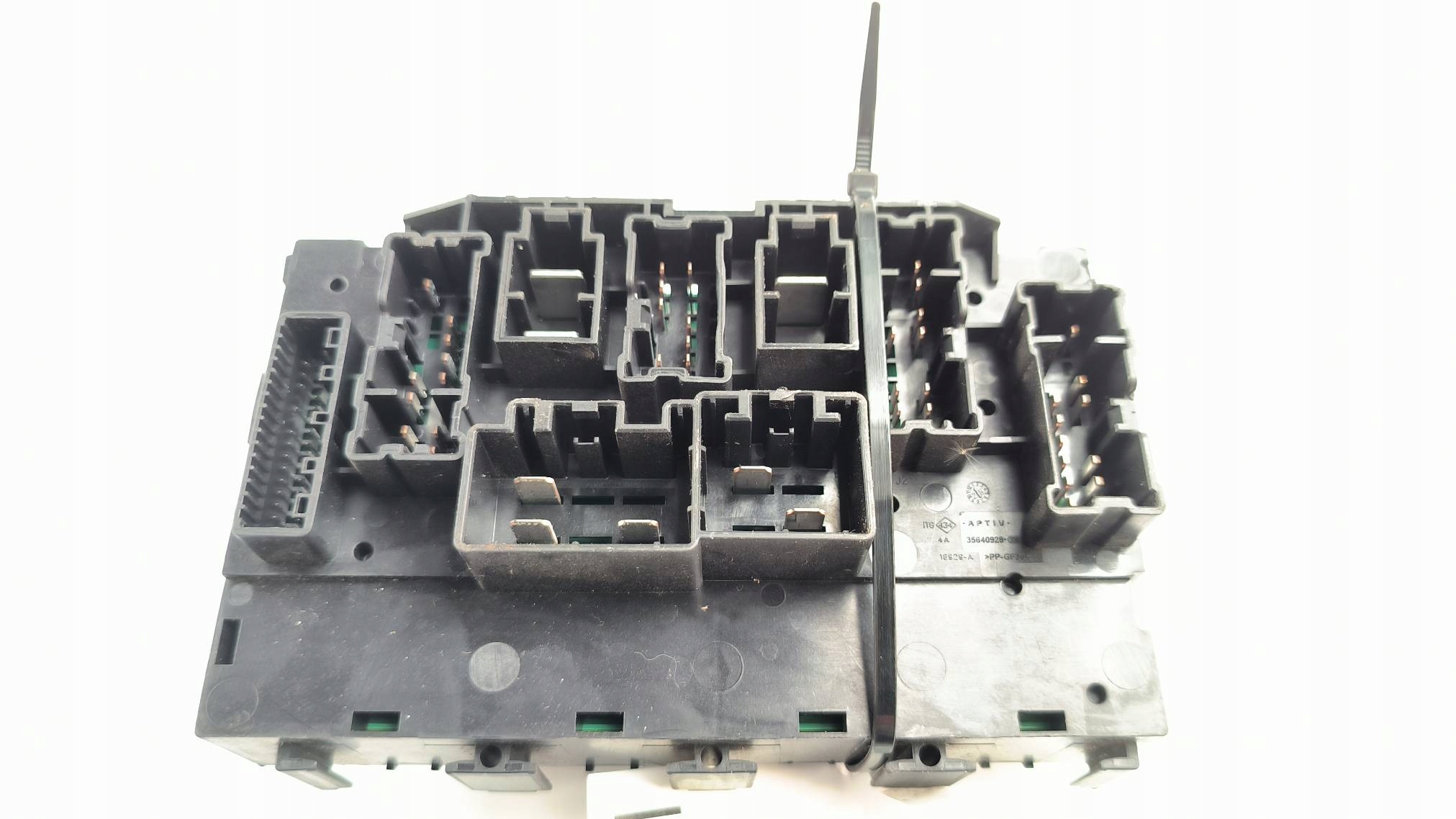 Module fusibles 243225497R DACIA BIGSTER et