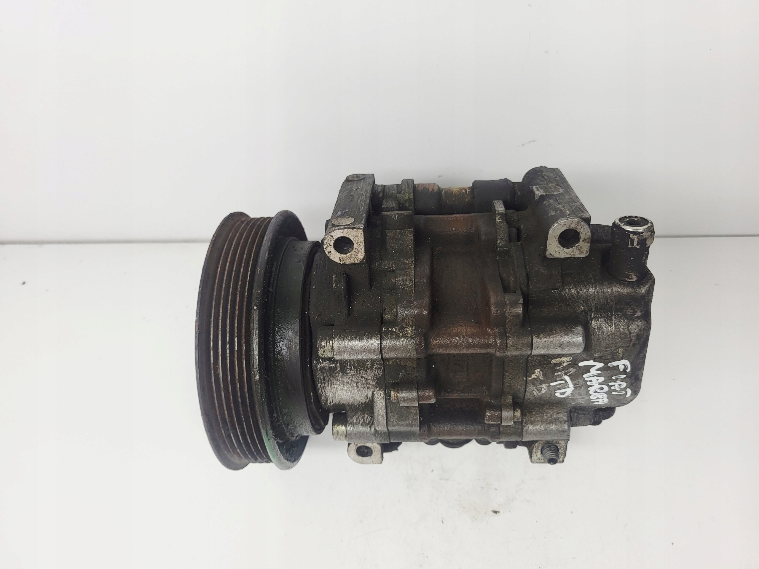 compressor; compressor of the air conditioning FIAT MAREA 442500-2071 DENSO