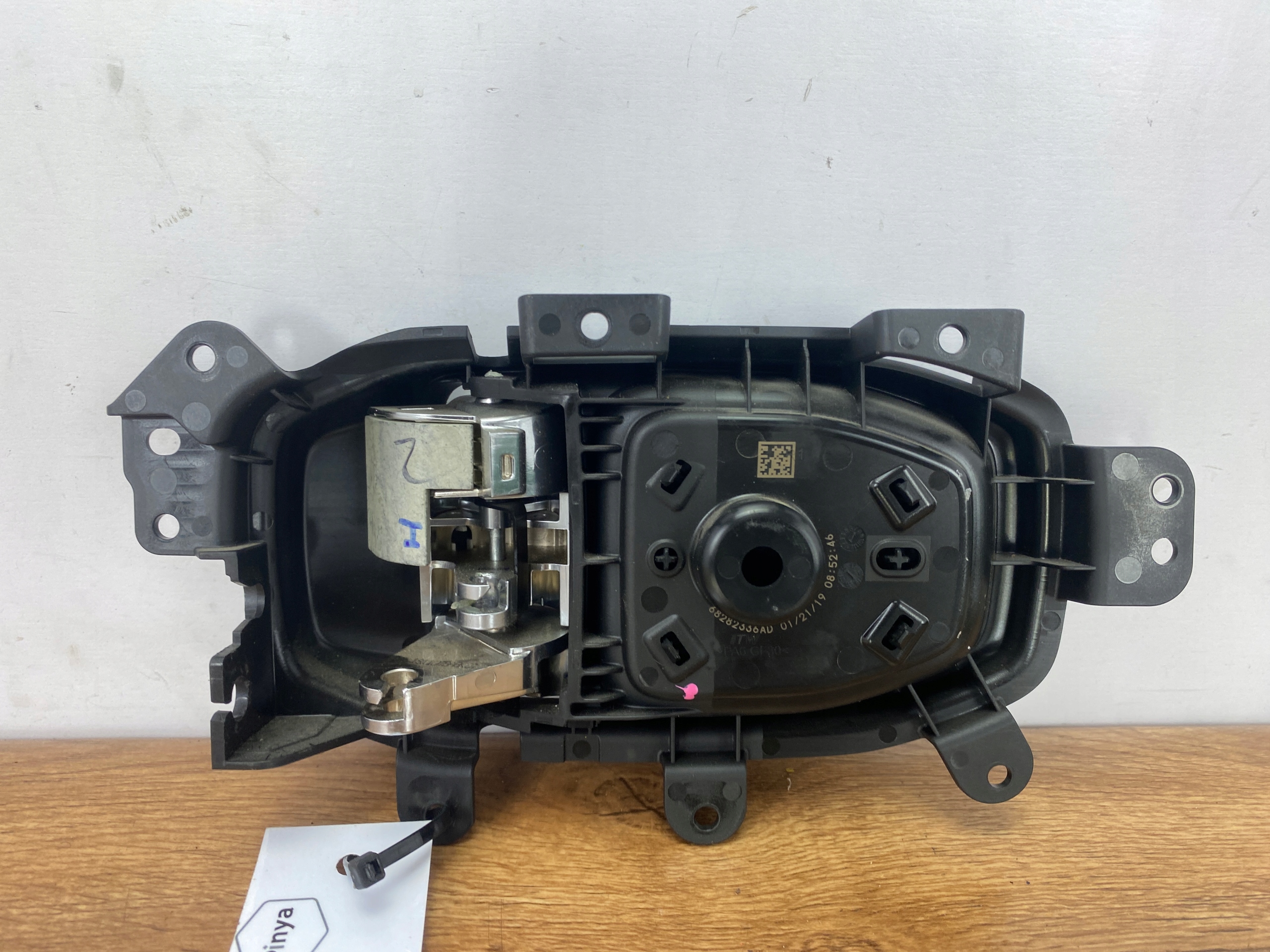 handle inner right 4xe Jeep Wrangler JL 2018+ USA