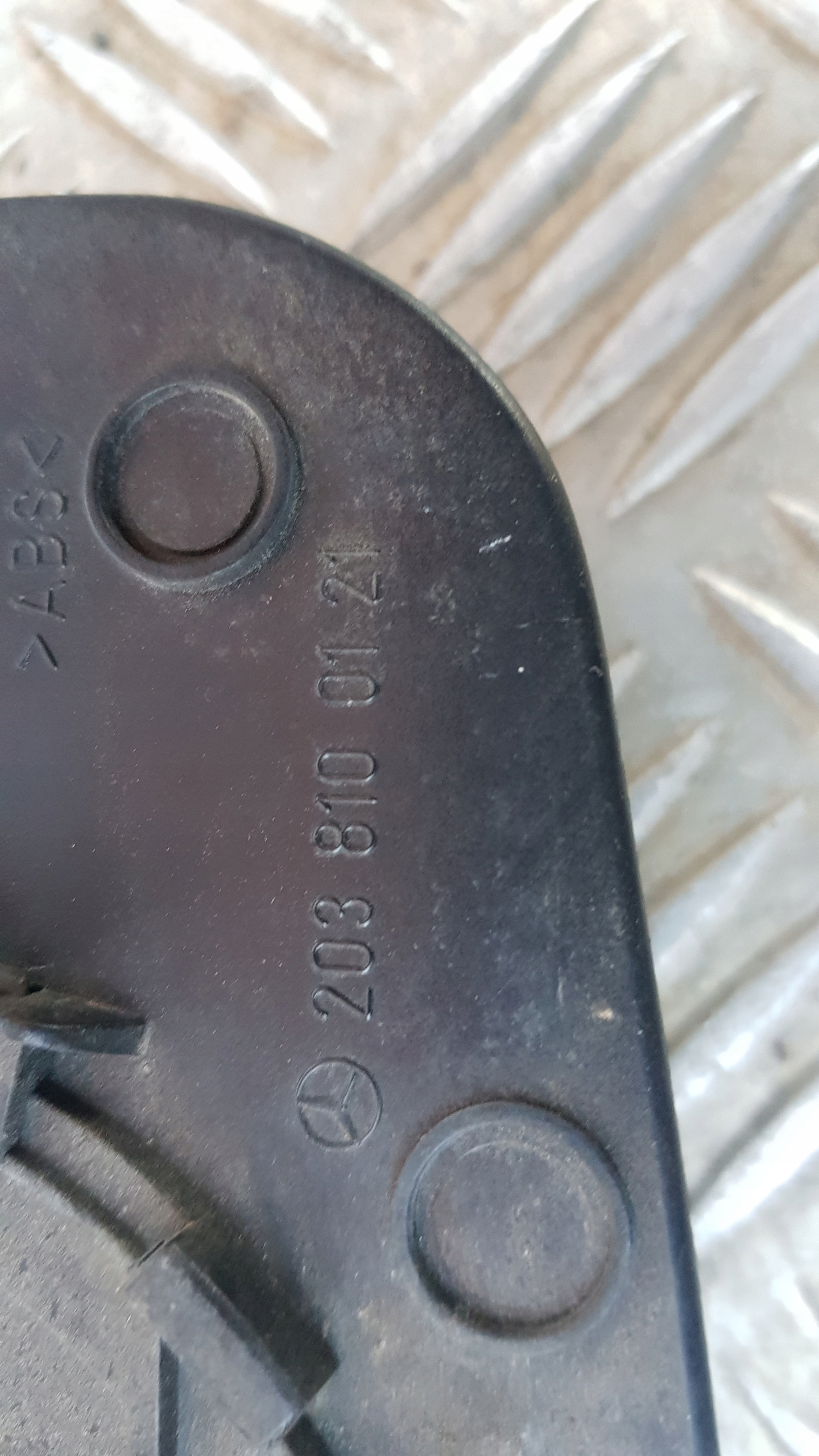MERCEDES W203 WKLAD mirrors left 2038100121