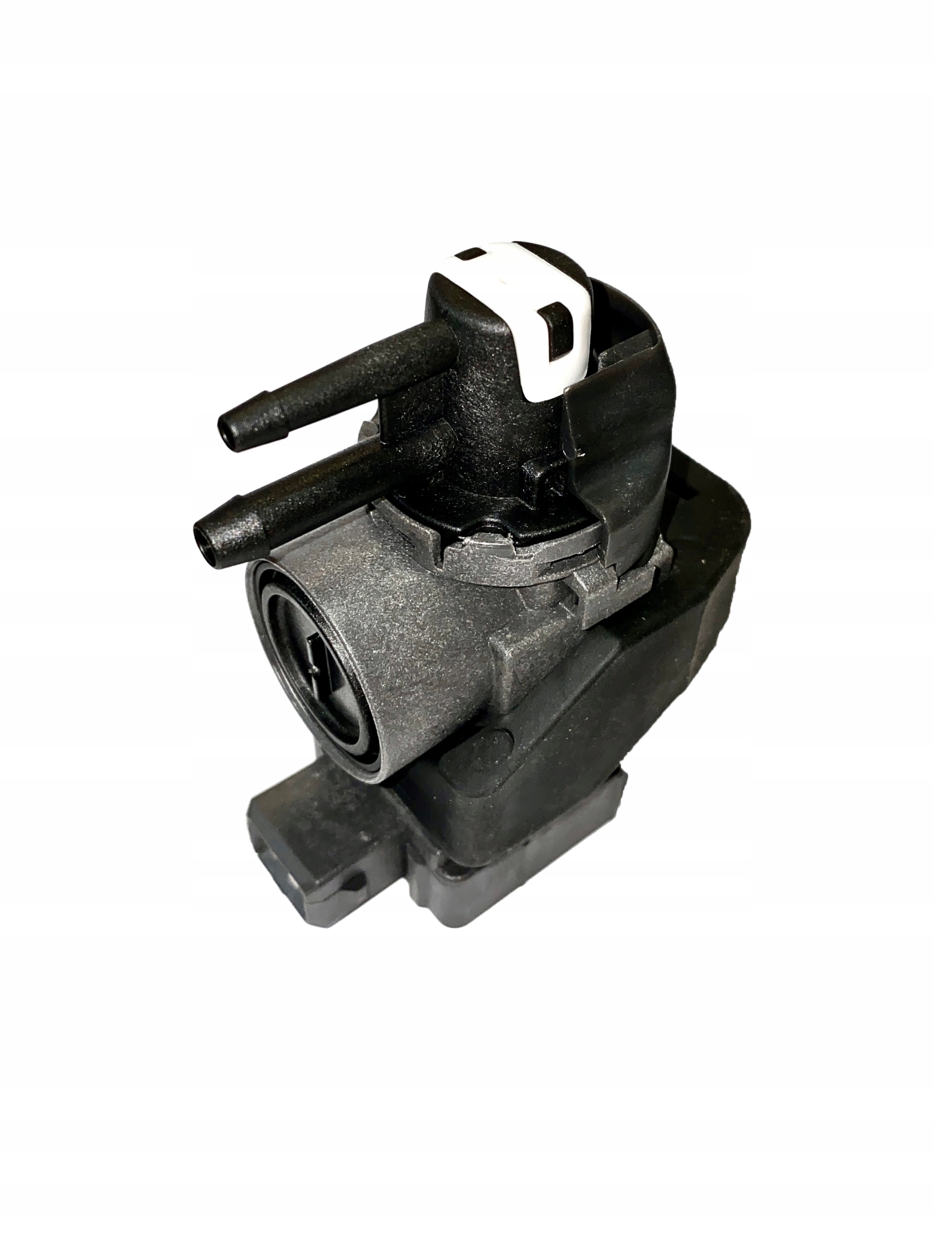 ELEKTROZAWÓR TURBINY RENAULT 149566215R ORYGINAŁ Producent części Renault OE