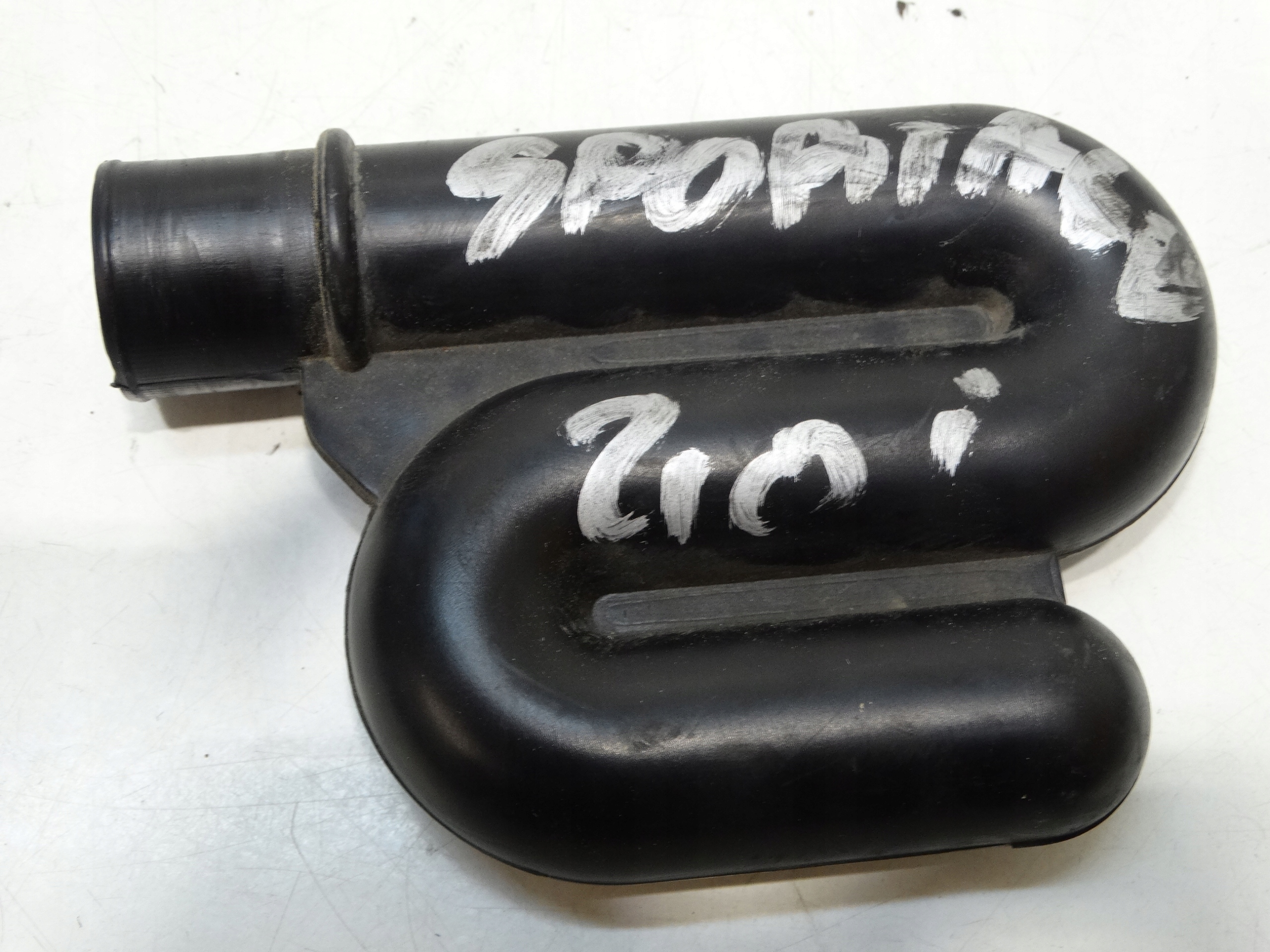 rohr DOLOT HYUNDAI TUCSON 2.0 BENZ 28192-2E000
