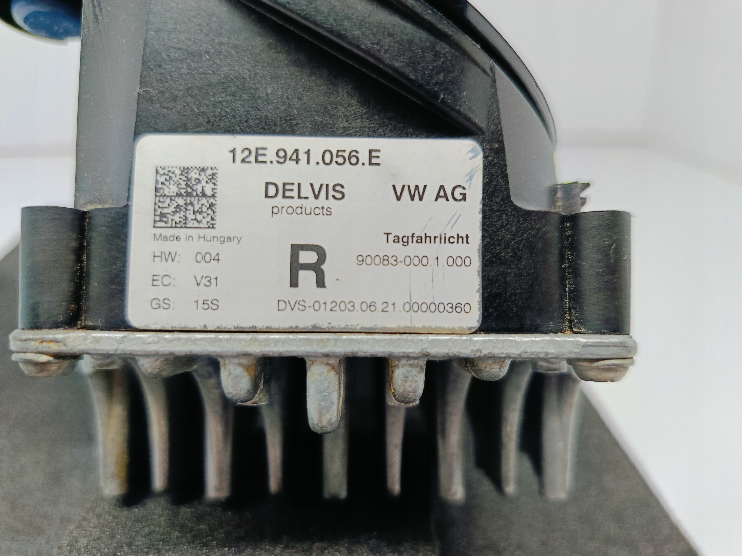 vw UP РЕСТАЙЛИНГ 16- ГАЛОГЕН правый правая свет led 12E941056E