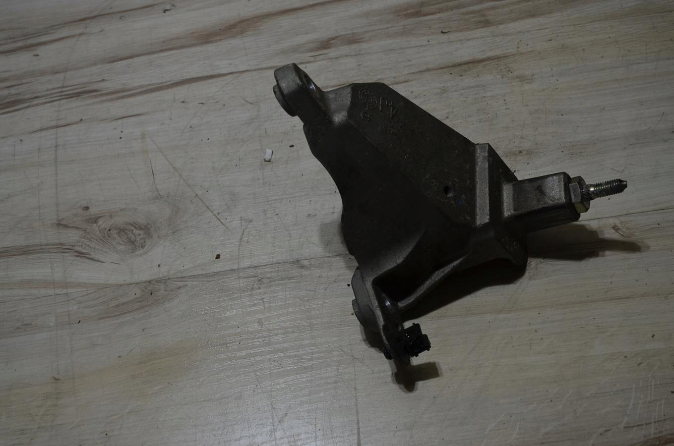 engine mount 1.5 DCi Nissan Note II E12 14r