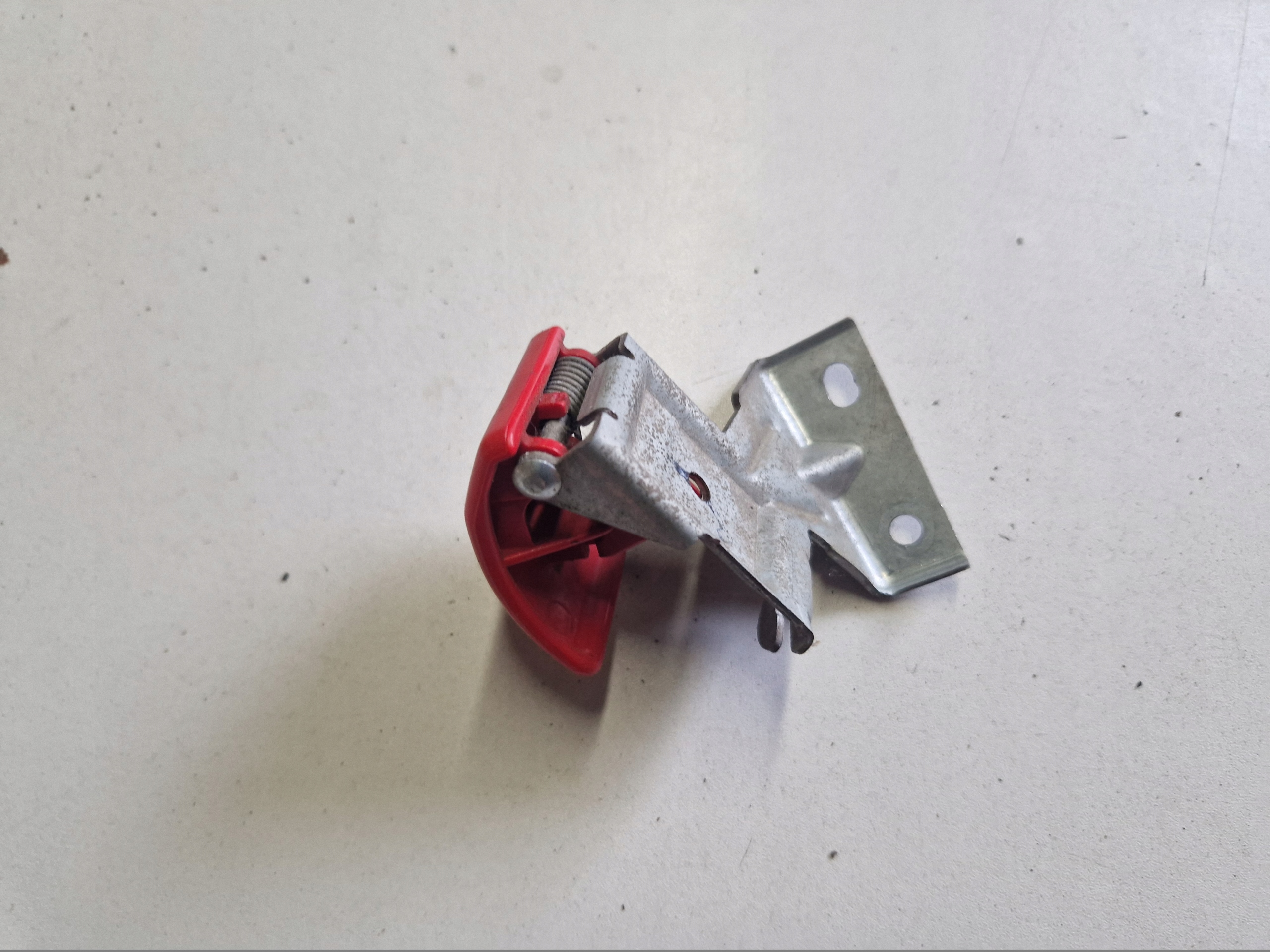 VOLVO V50 S40 Support plaque pour l’ouverture du capot Levier