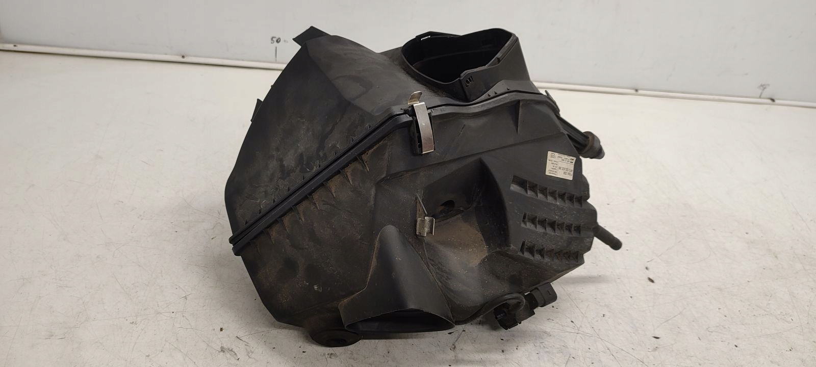 Gehäuse filter luft Audi A6 C6 3,0 TDI Allroad