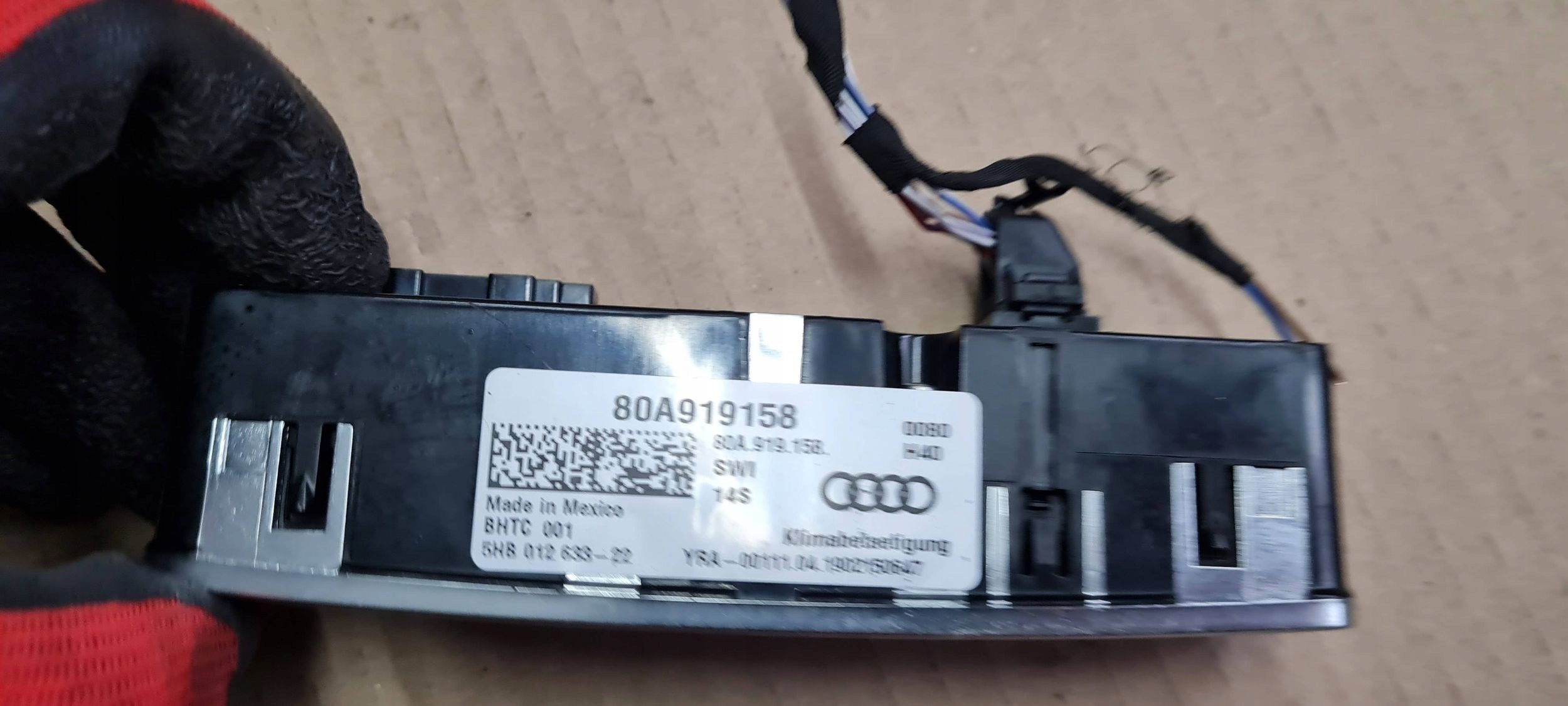 SQ5 80A Q5 PANEL klími klimatizaci záď 80A919158