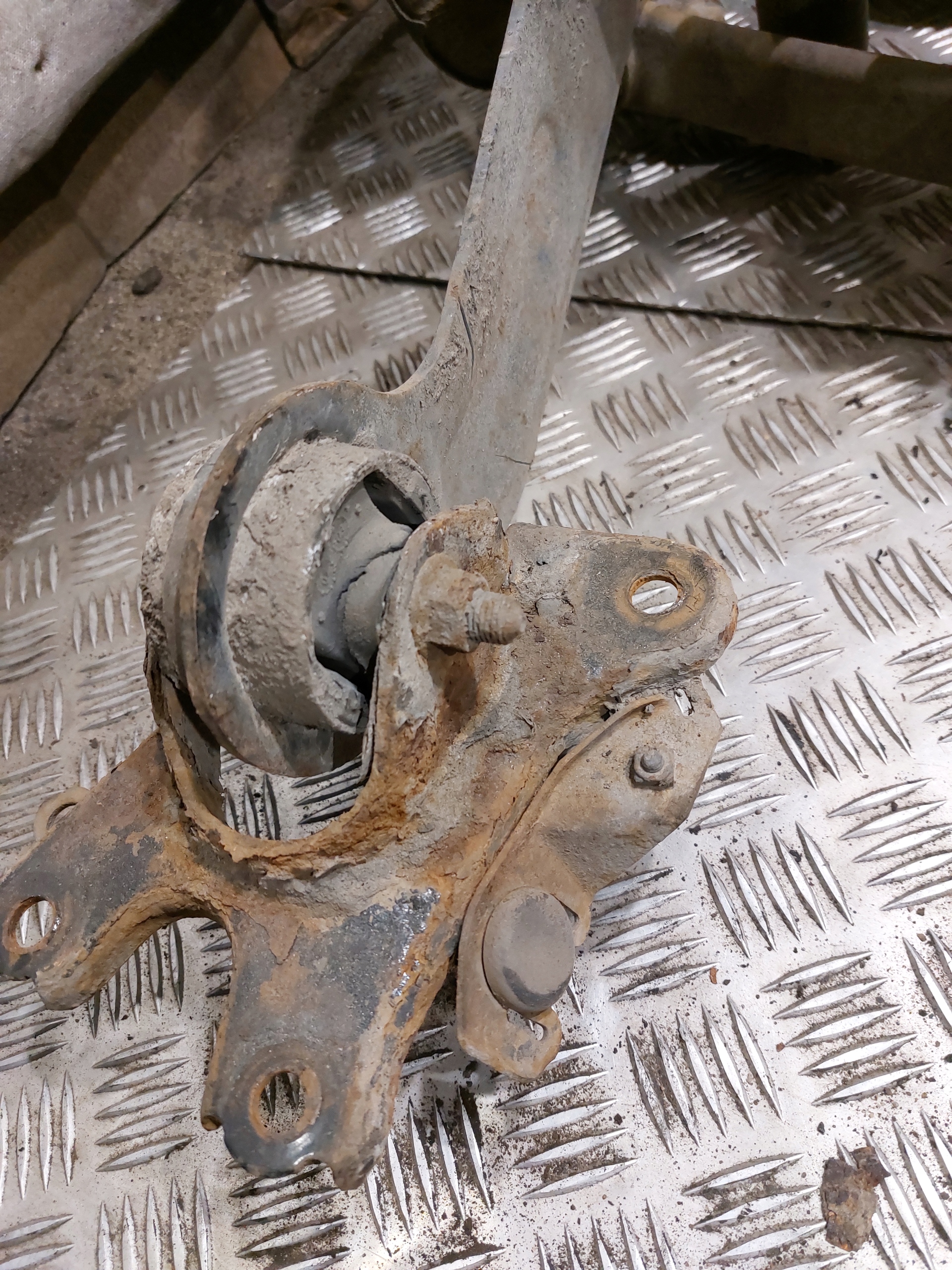 sider axle beam springing rear part OPEL SIGNUM 1.9CDTI