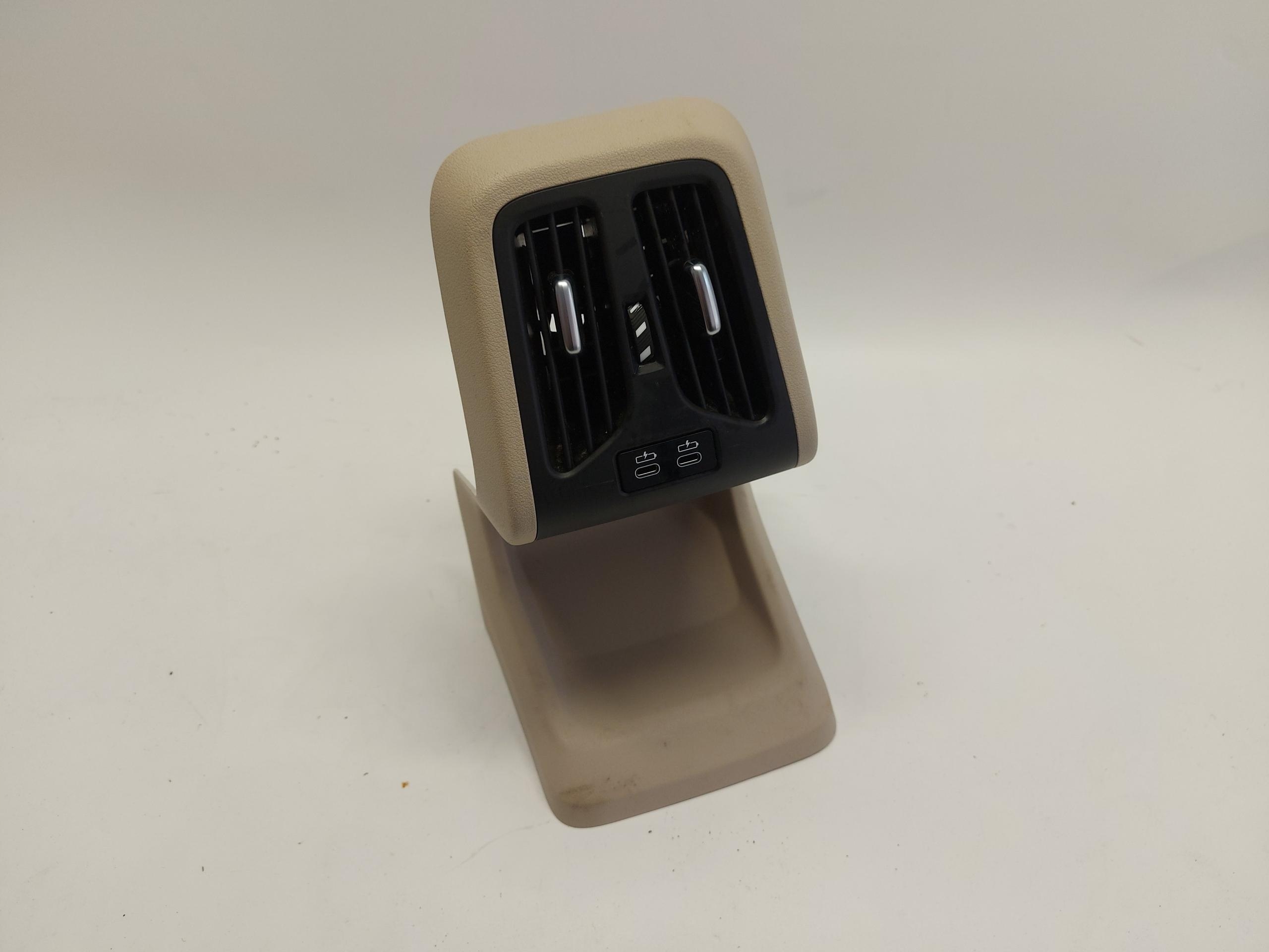 BMW iX1 X1 U11 grid air conditioning devices tunel rear part USB