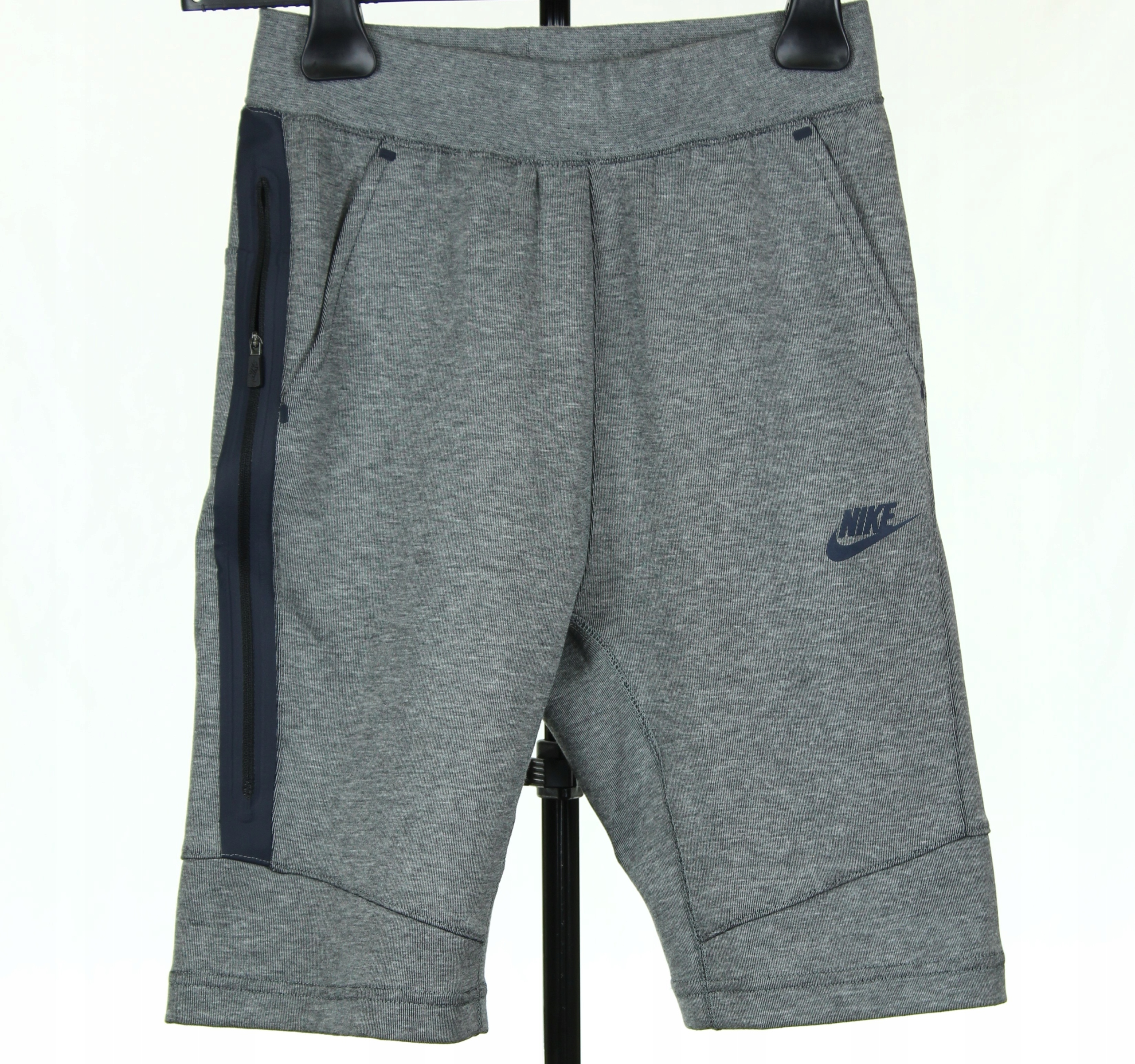 

Spodenki Nike Tech Fleece Short 728222 091 152|L