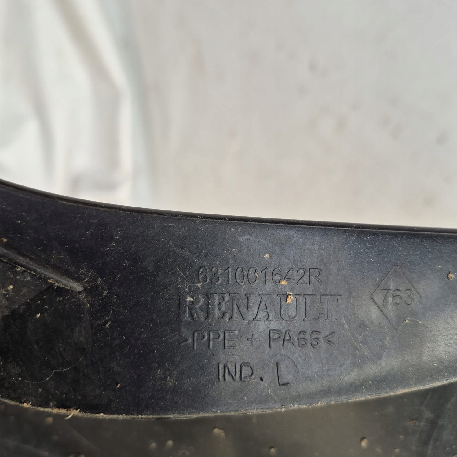 RENAULT CAPTUR and 13-19 fender front front right 631001642R