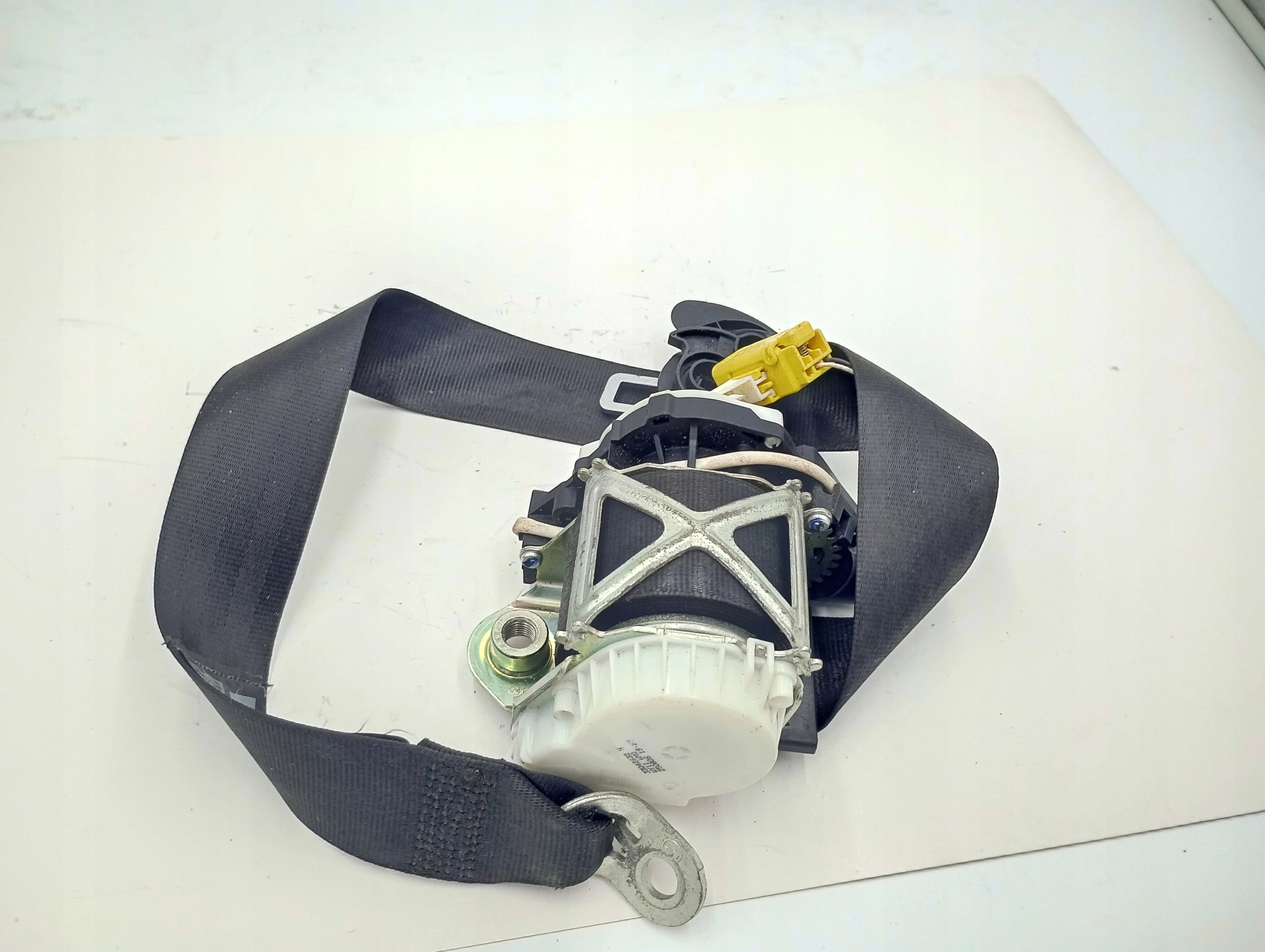 ремень безопасности перед л trw 3C1857705F