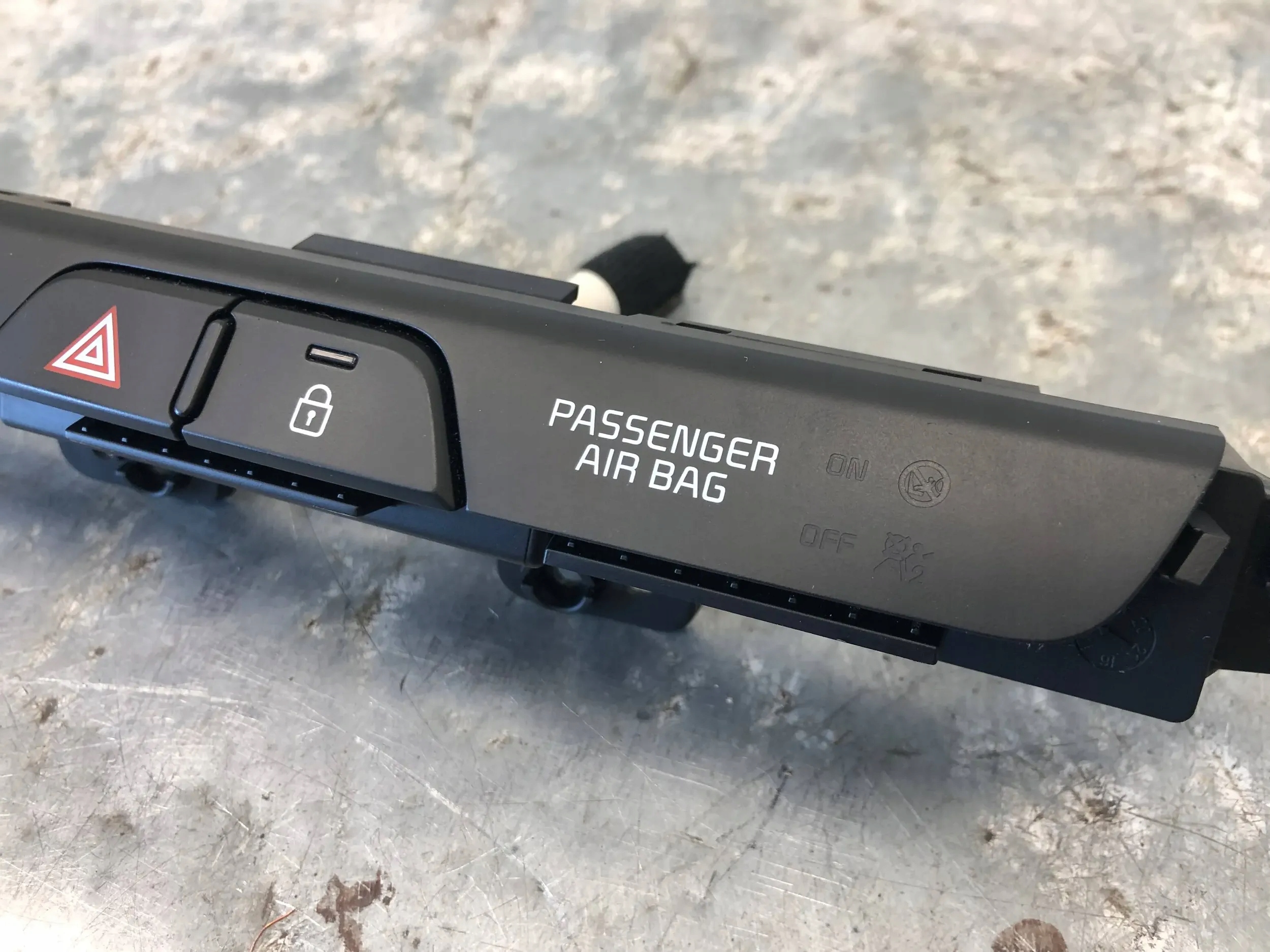 PANEL light switch of warning lights KIA RIO IV 4D6361-1000