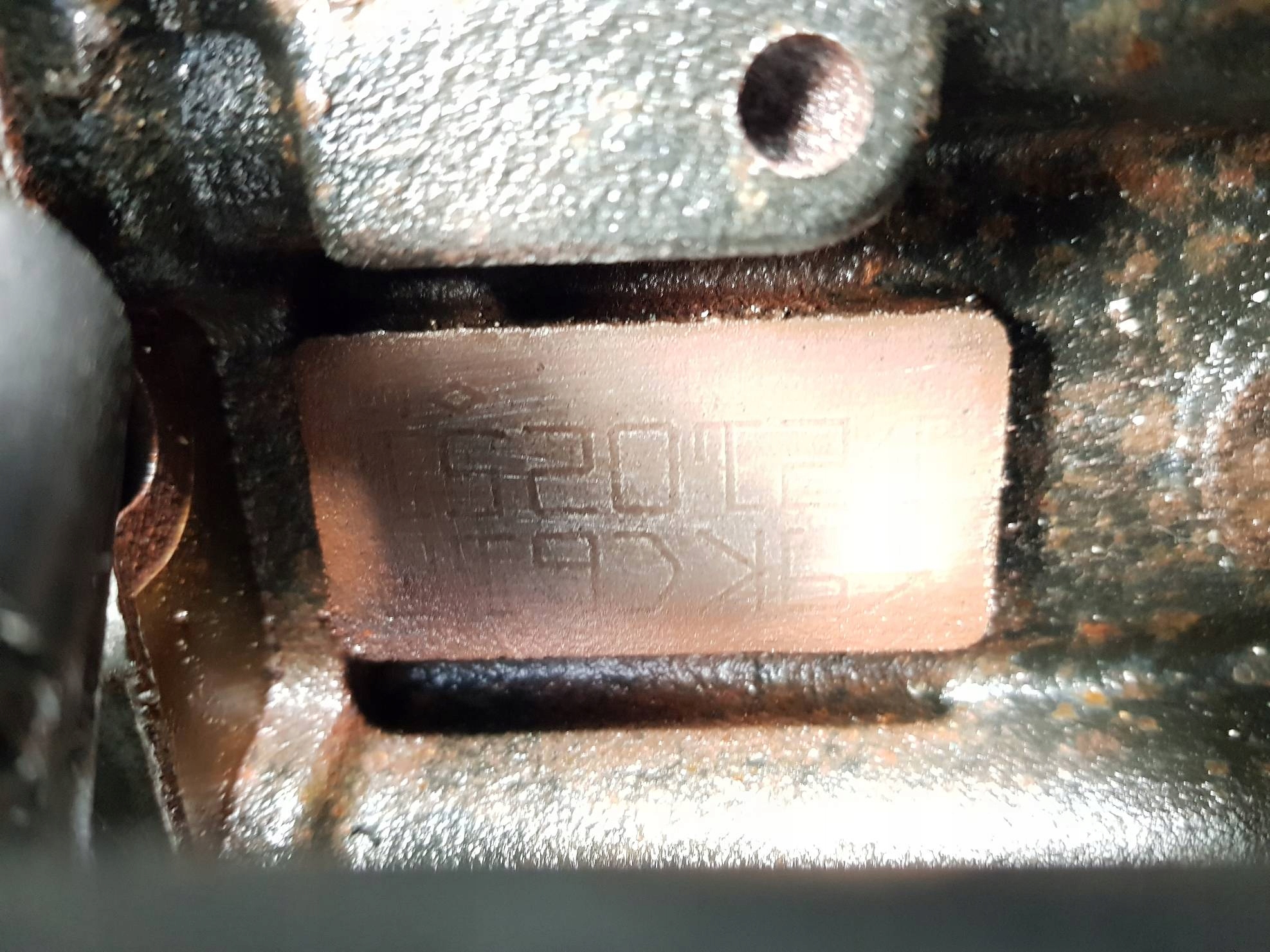 engine pillar K9K612 D210251 1.5 DCI 89 KM DACIA DOKKER
