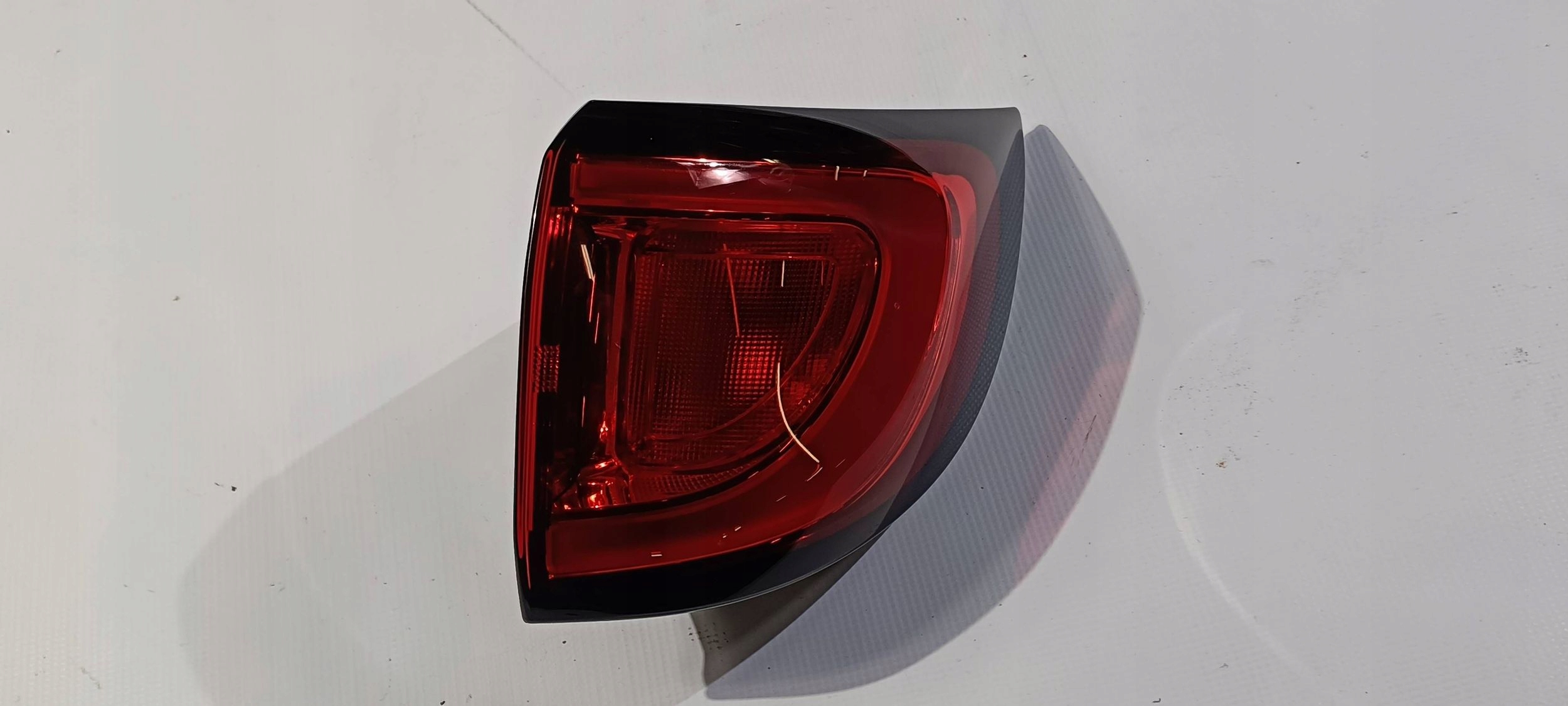 light rear part rear right LED Chrysler Pacifica 2017