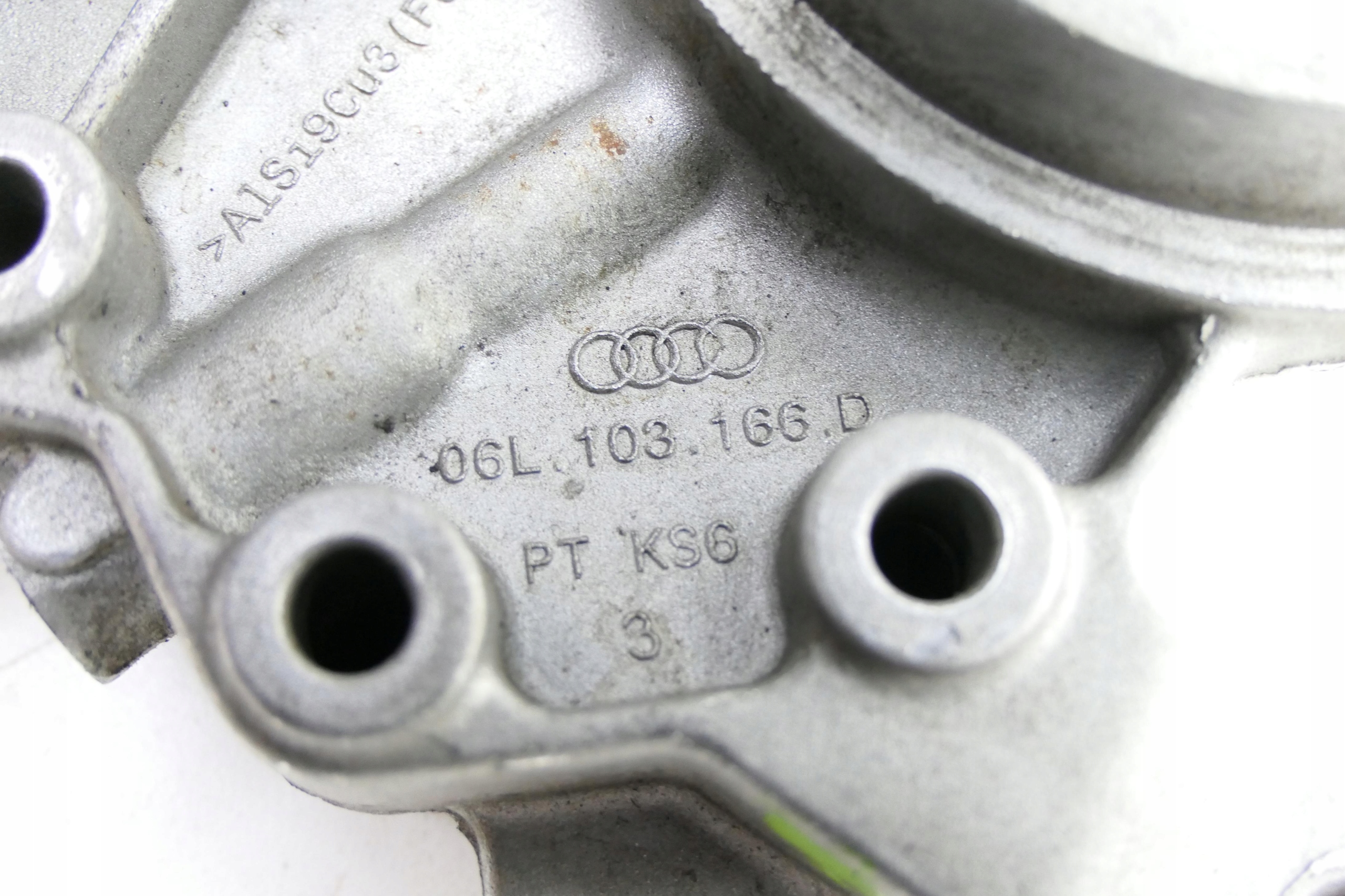 obal Walkow AUDI A4 B8 A3 8V 2.0 TFSI 06L103166D