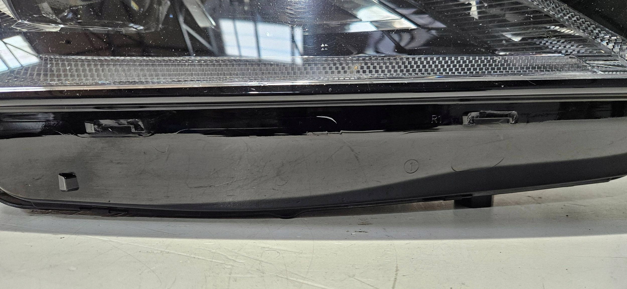 light right front FULL LED SKODA OCTAVIA IV 19- original 5E4941016B