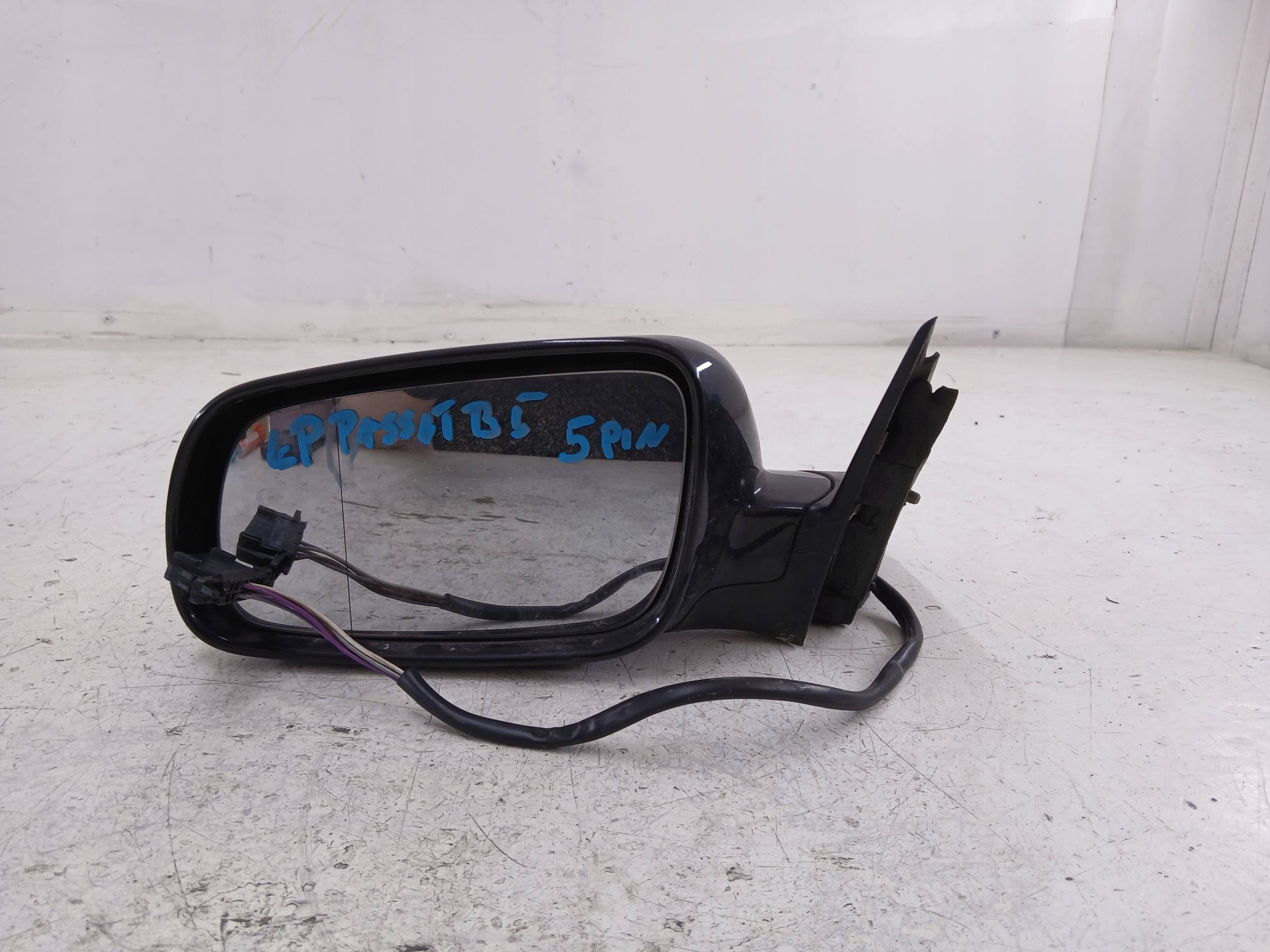 VW PASSAT B5 mirror left 5 PIN black,