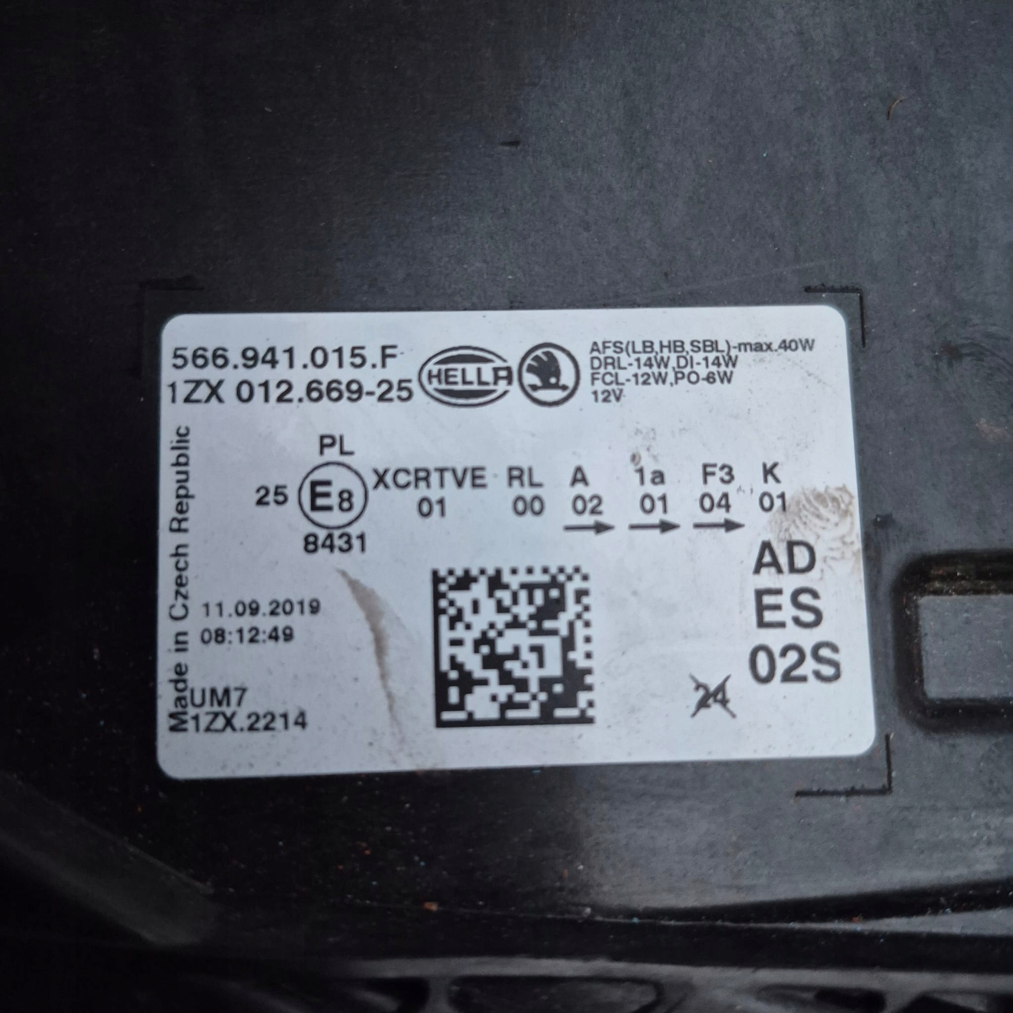 SKODA KODIAQ 566 565 17- light left front front FULL LED 566941015F