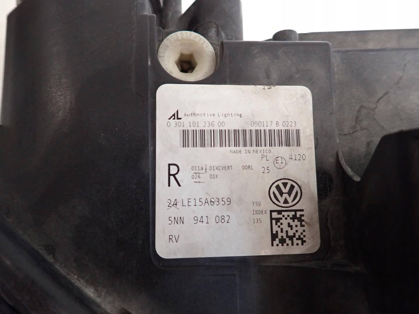 light front front right VW TIGUAN II 2015- FULL LED 5NN941082