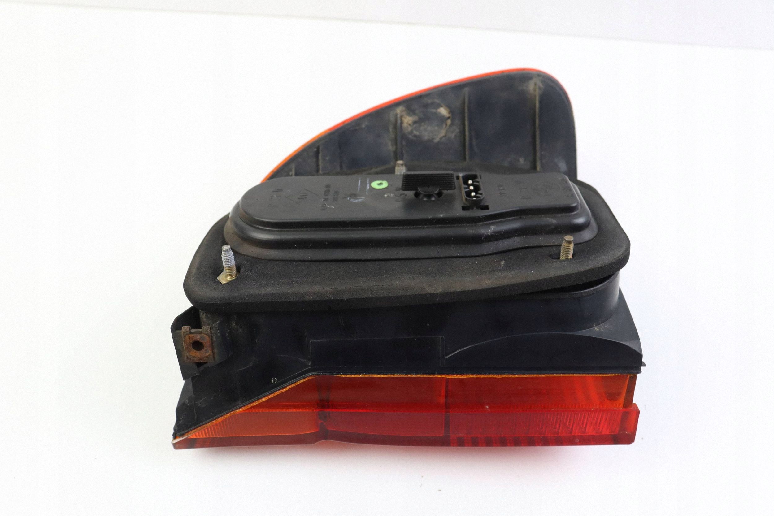 BMW 5 E39 light left rear rear part KOMBI EUROPA 8371324