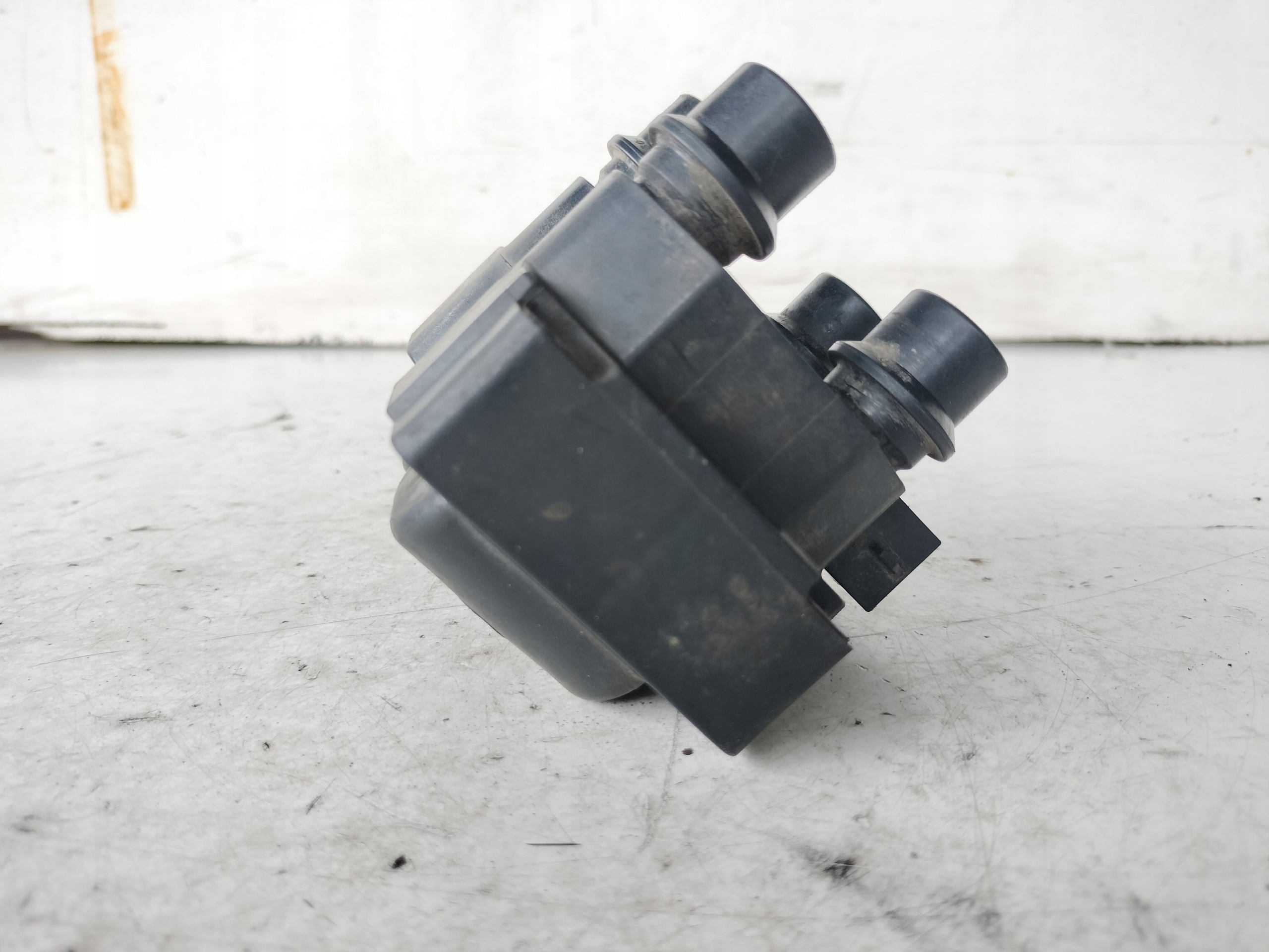 FORD MONDEO MK1 ESCORT MK7 1.6 coil ignition 88SF-12029-A2A