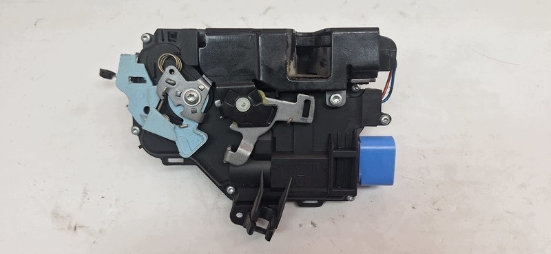lock door right front SKODA OCTAVIA II 16AC3D1837016AC