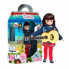 Lalka Lottie z gitarą - gitarzystka