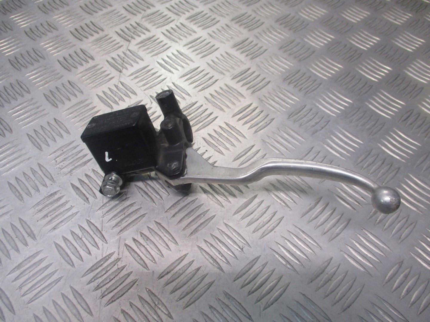 DŹWIGNIA LEWA HAMULCA SUZUKI BURGMAN