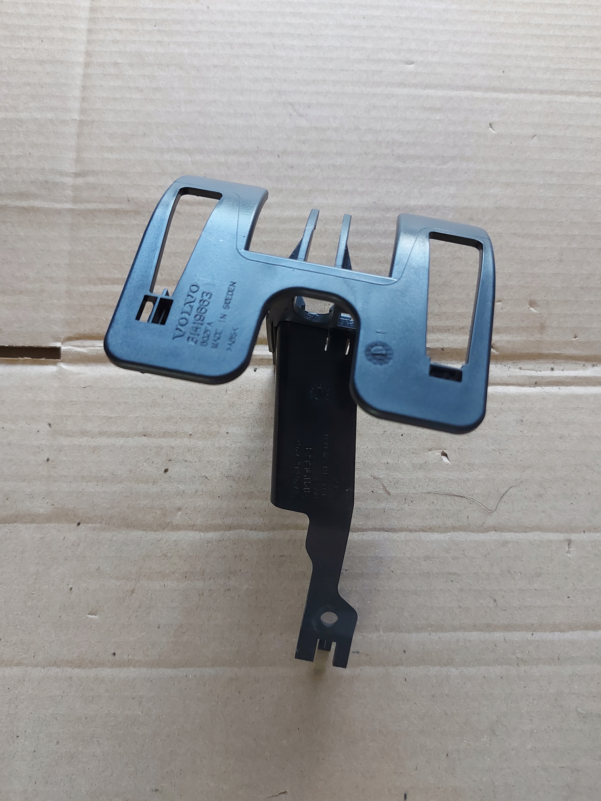 Support plaque Poignée Console Amplificateur ANTENY VOLVO XC90 II OE EU