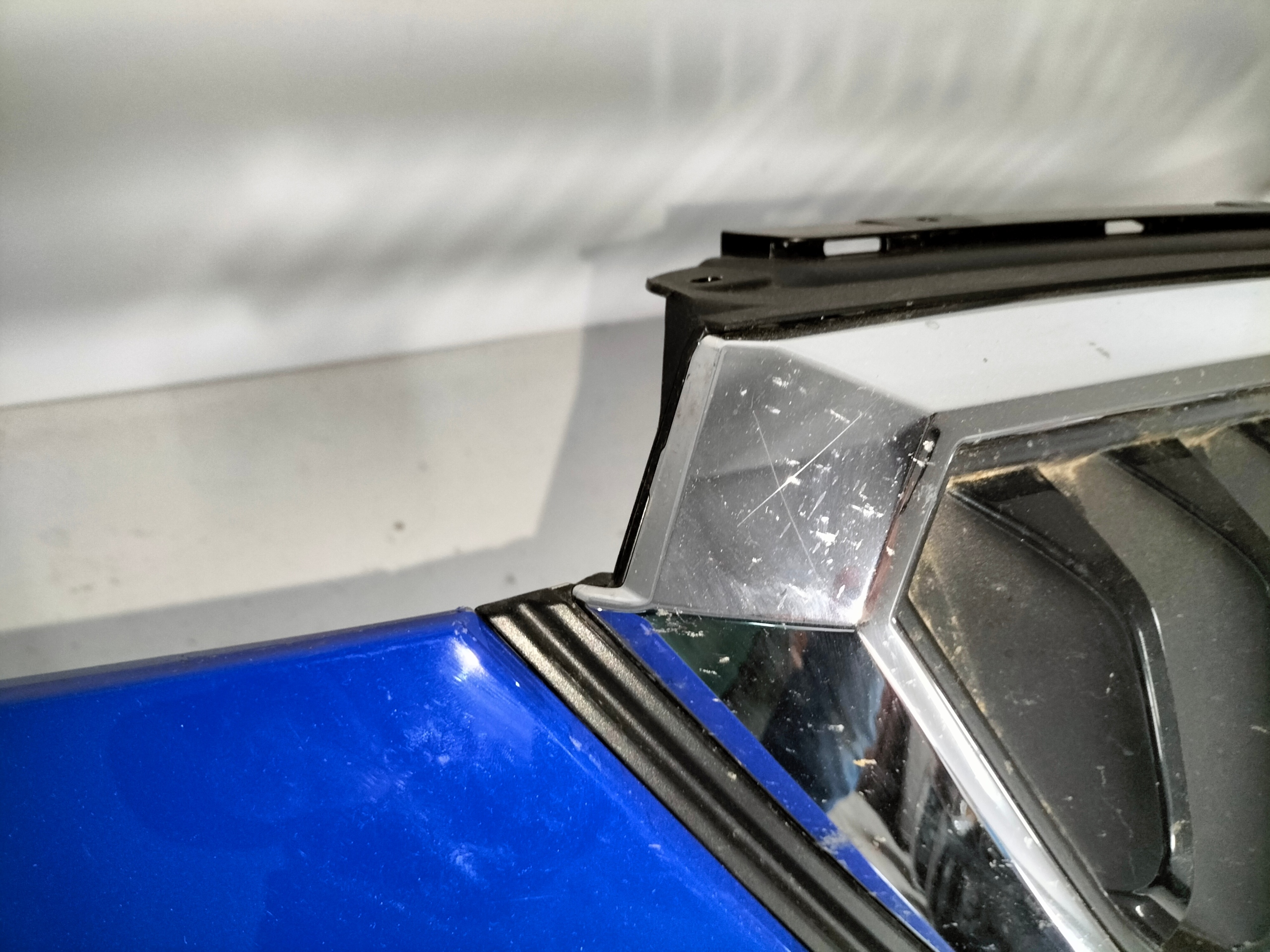 FRONTSTOSSSTANGE VORNE SKODA SCALA 19