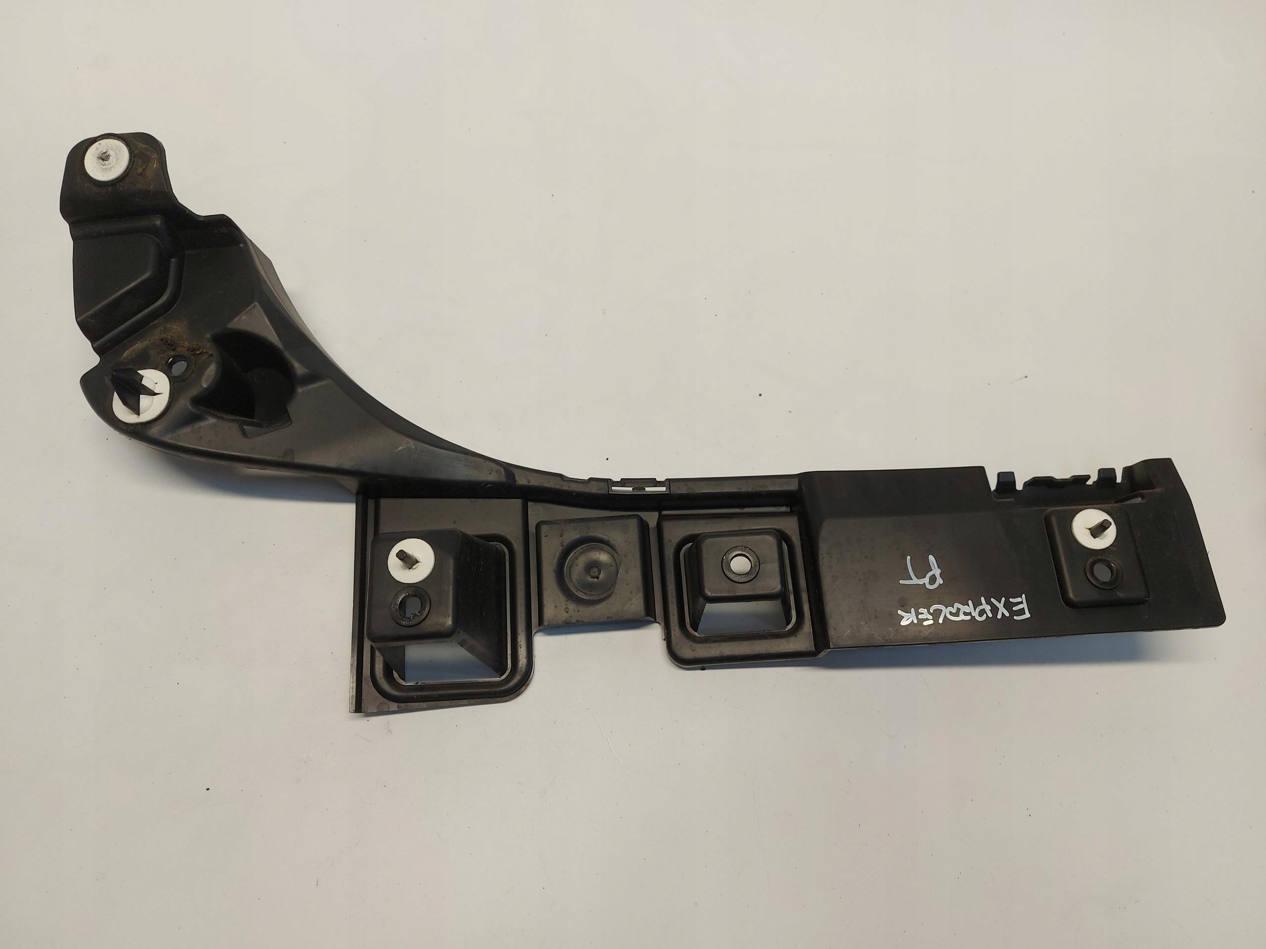Ford Explorer VII R2KB bumper bracket right rear part R2KB-17D980-C