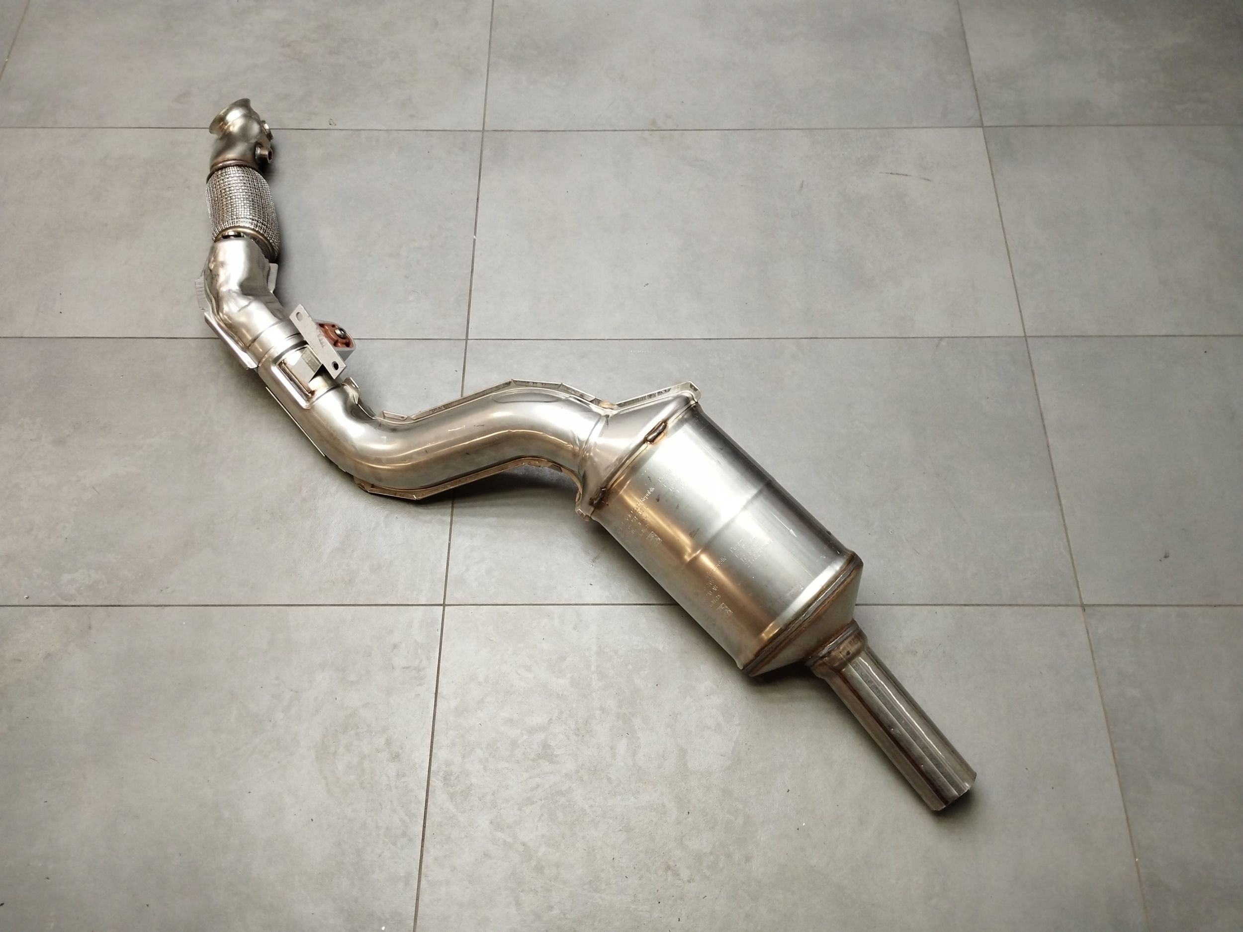 Audi A5 B10 TDI KATALIZATOR 8B3131703L