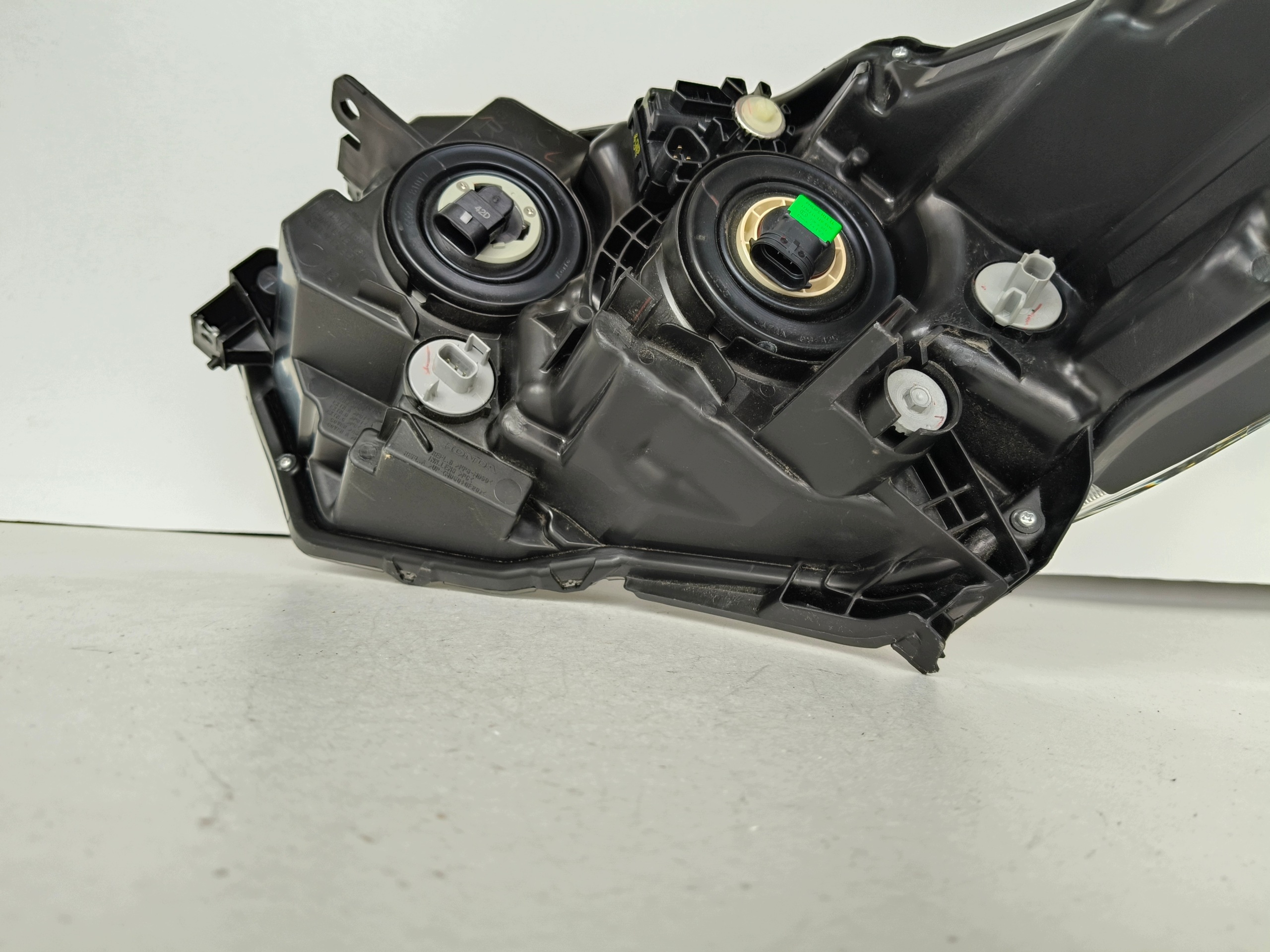 light right REFLEKTOR HONDA HRV II 18- LIFT