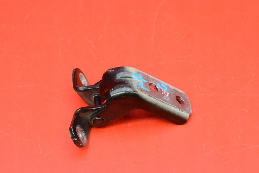hinge hinges door right front KIA EV6 21